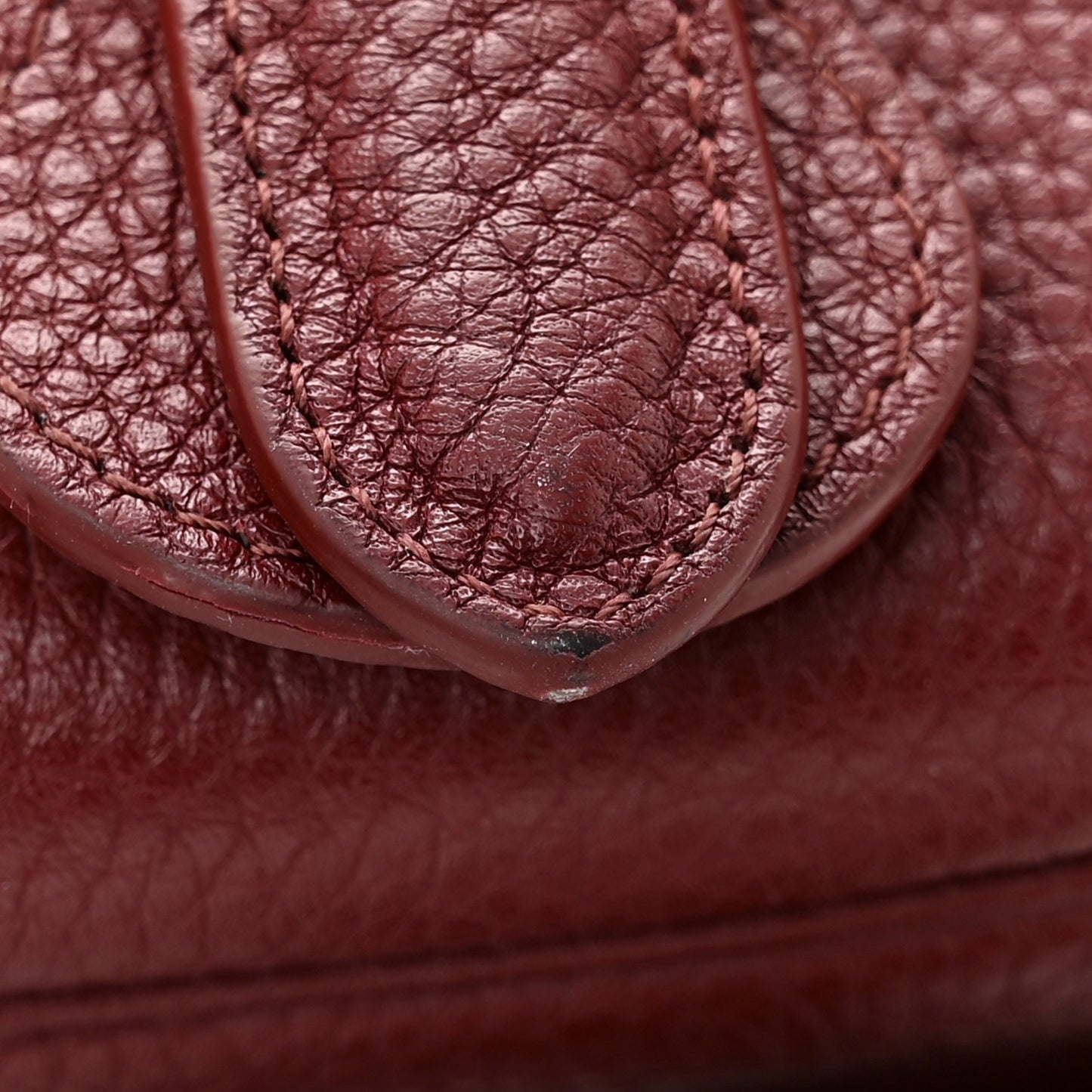 Grained Calfskin Large Bobby Flap Red Bricks
