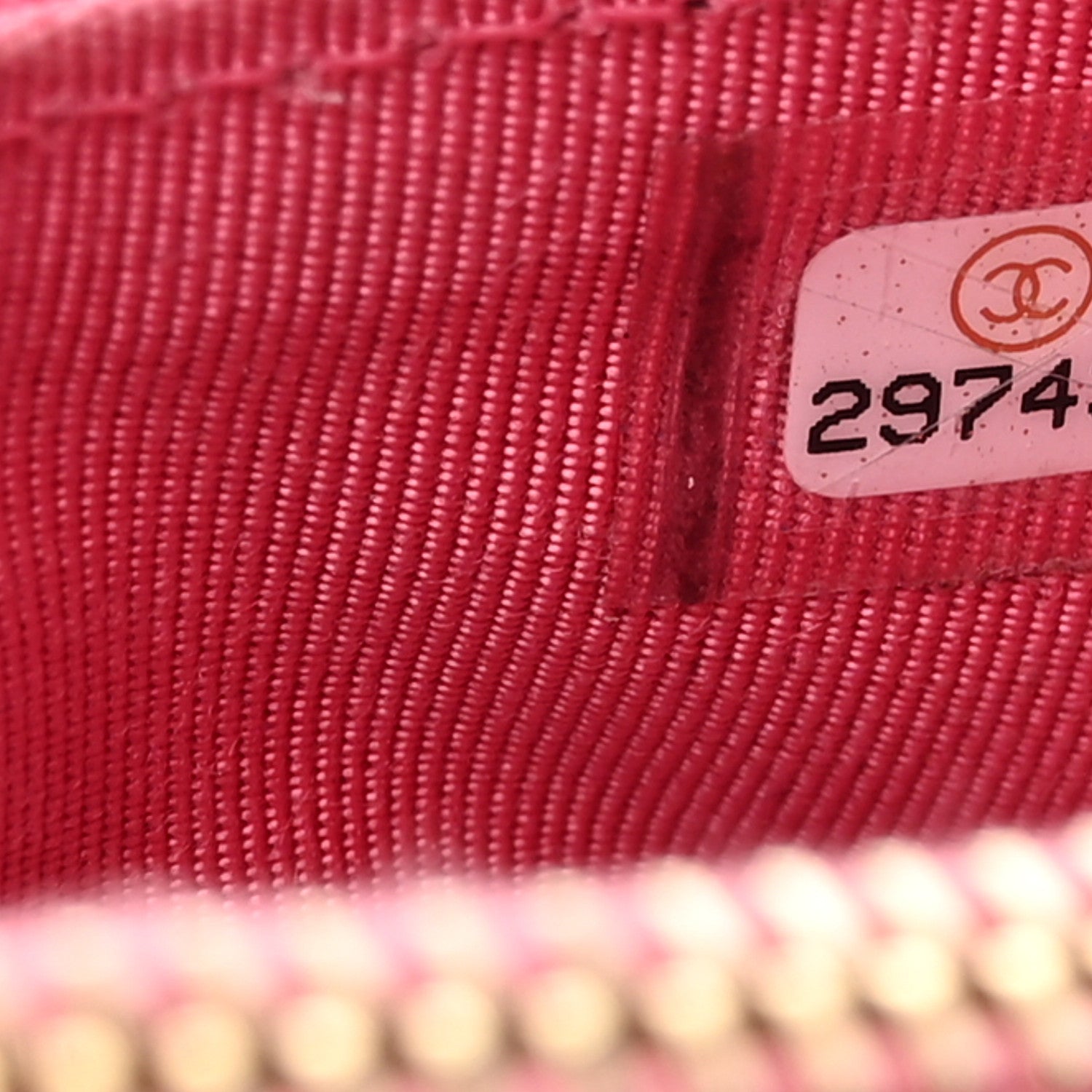 Chanel Caviar Quilted CC Zip Card Holder Pink 7 of 10