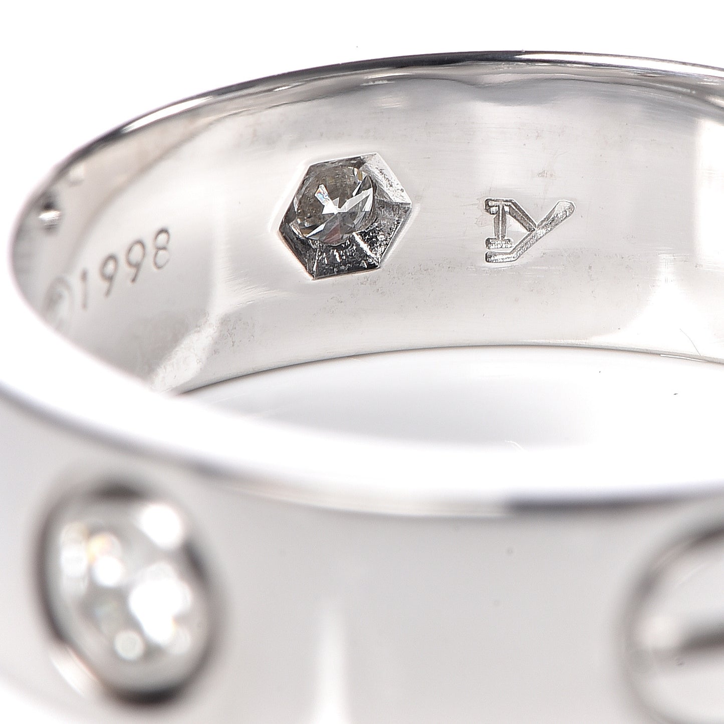 18K White Gold 3 Diamond 5.5mm LOVE Ring 52 6