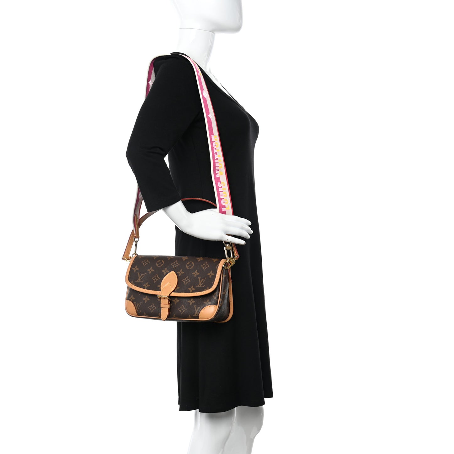 Monogram Diane Fuchsia