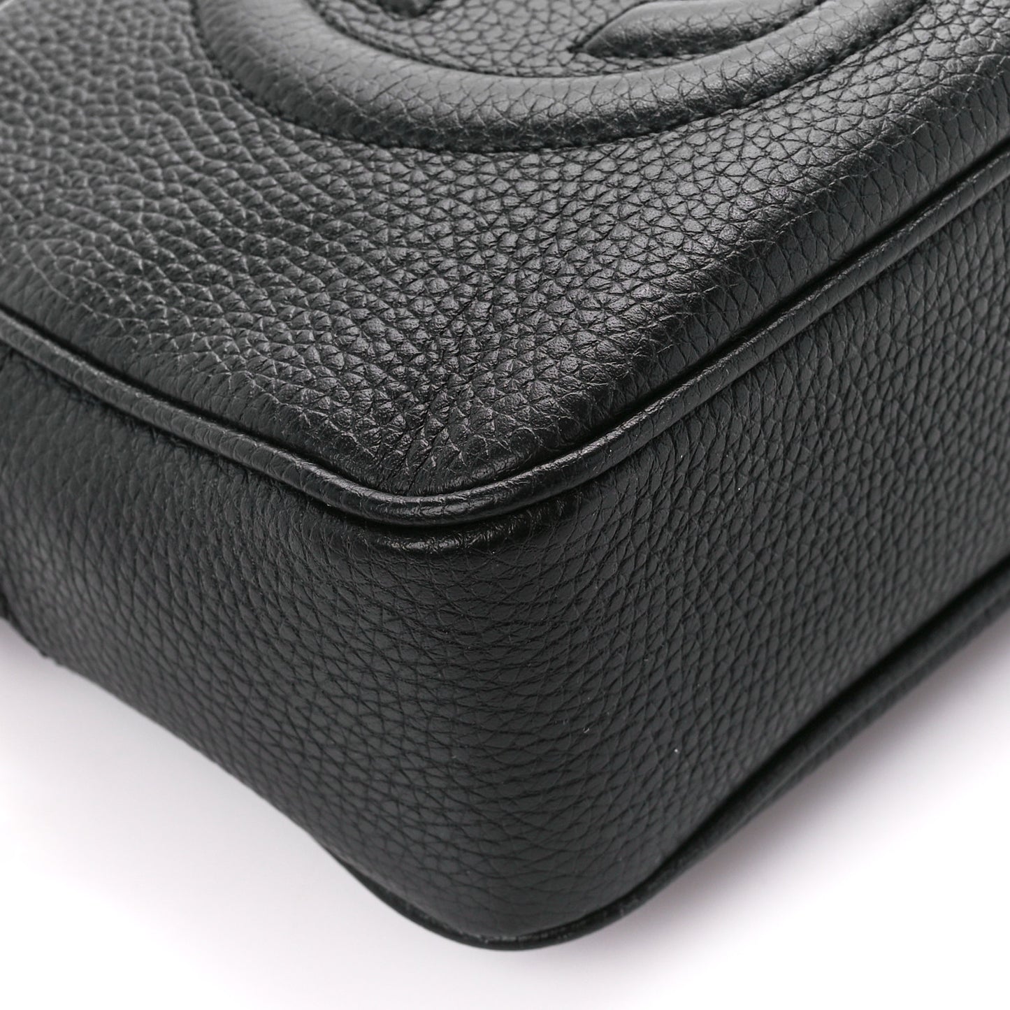 Pebbled Calfskin Small Soho Disco Bag Black