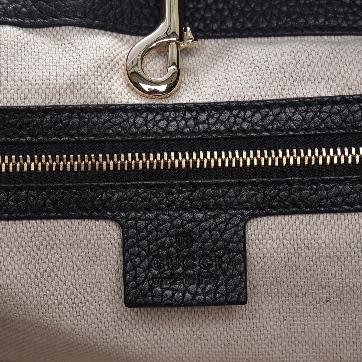 Pebbled Calfskin Medium Soho Chain Shoulder Bag Black