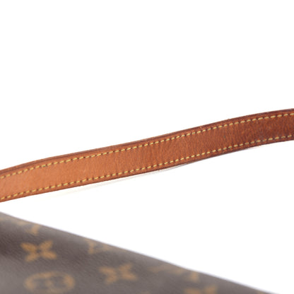 Louis Vuitton Monogram Musette Tango 24 of 24