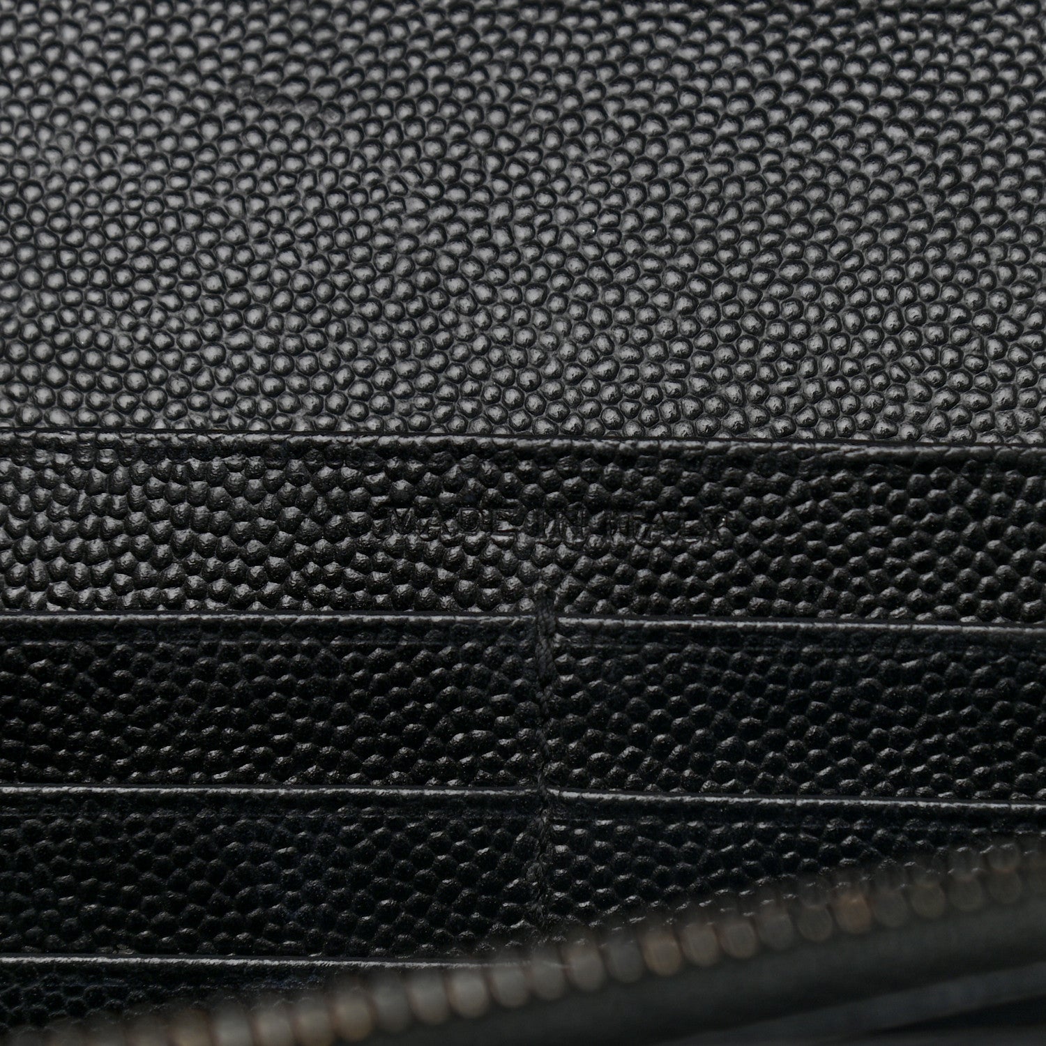 Saint Laurent Grain De Poudre Matelasse Chevron Monogram Chain Wallet Black 7 of 11
