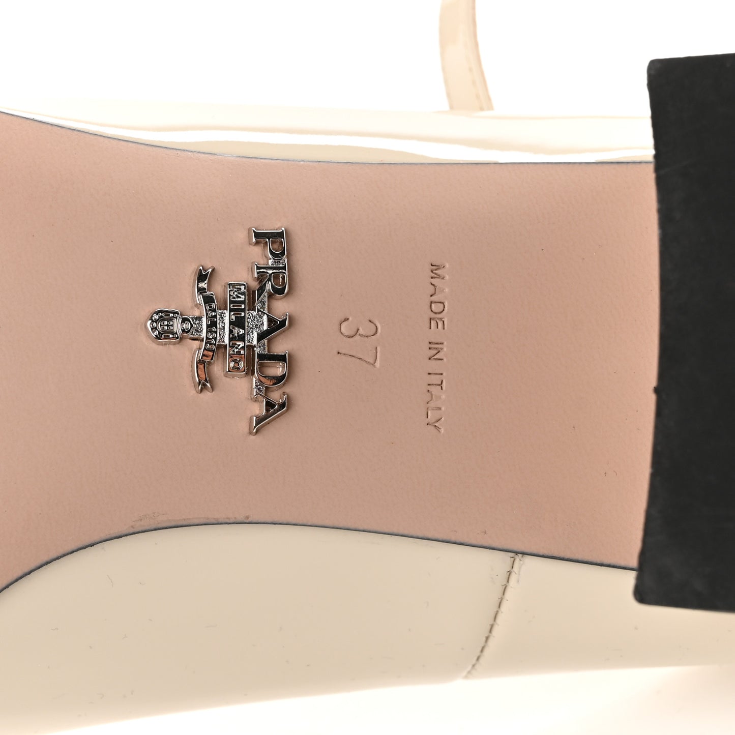 Vernice Triangle Round Toe 35mm Pumps 37 Avorio