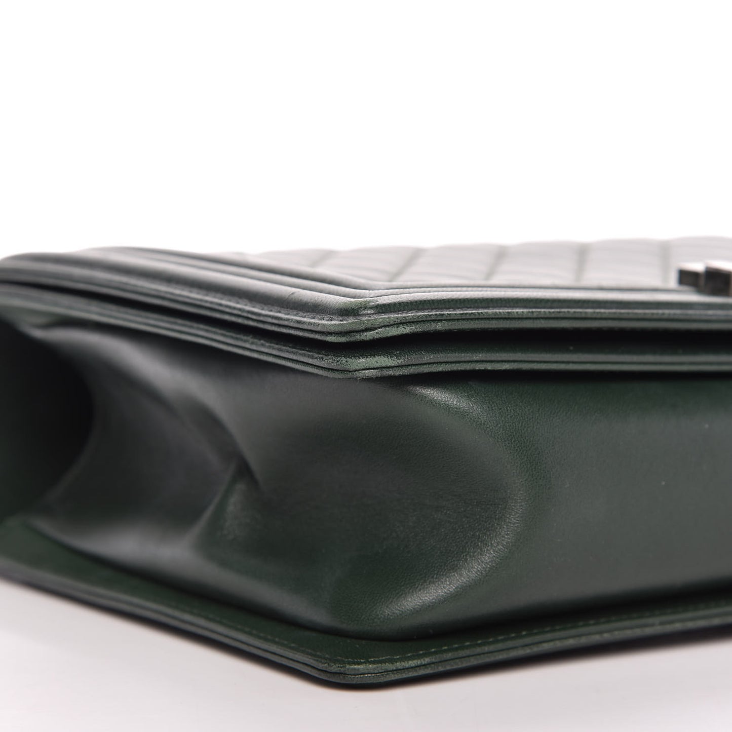 Lambskin Quilted New Medium Boy Flap Green