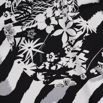 Hermes Silk Tyger Tyger Scarf 90 Noir Blanc Gris 9 of 10