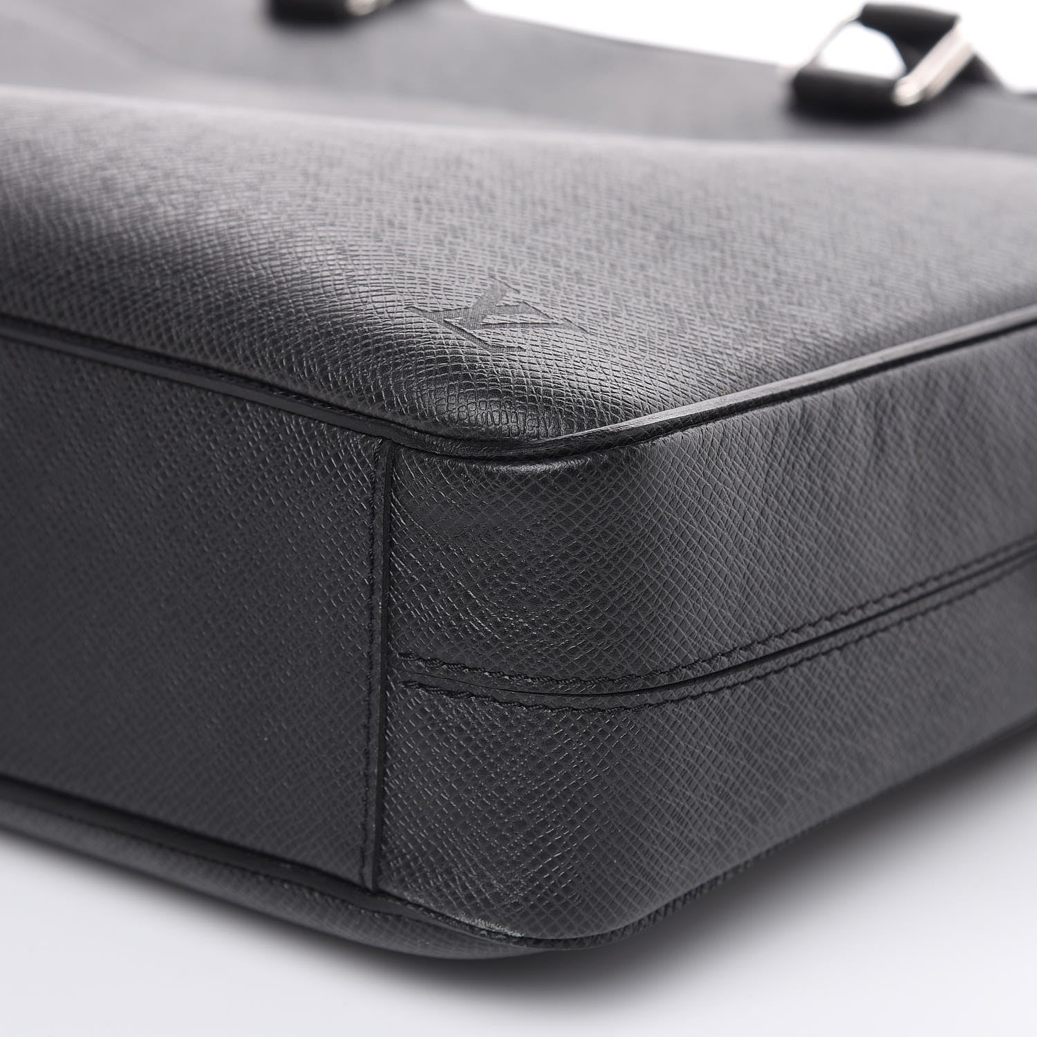 Louis Vuitton Taiga Porte-Documents Business MM Ardoise 9 of 13