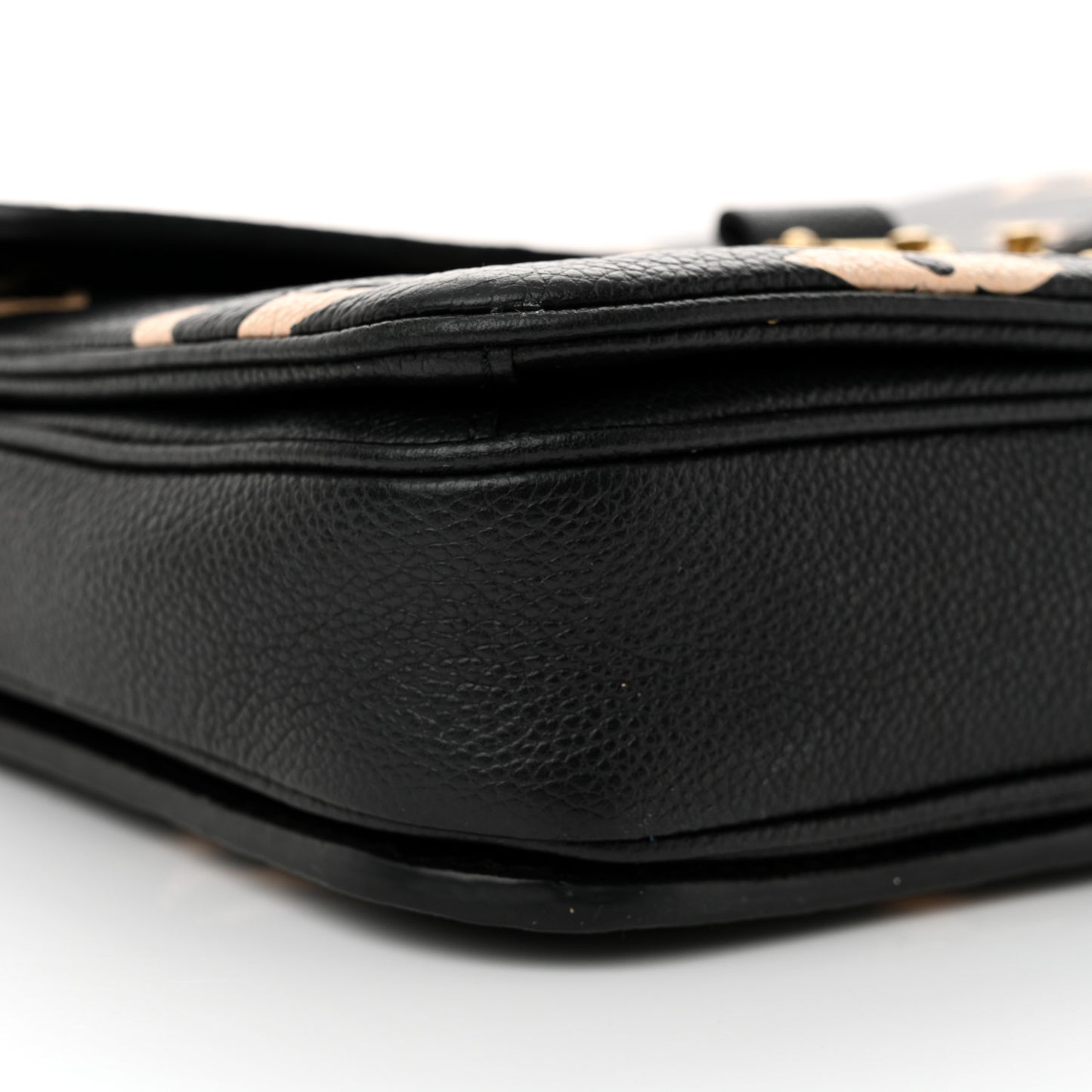 Empreinte Monogram Giant Pochette Metis Black Beige