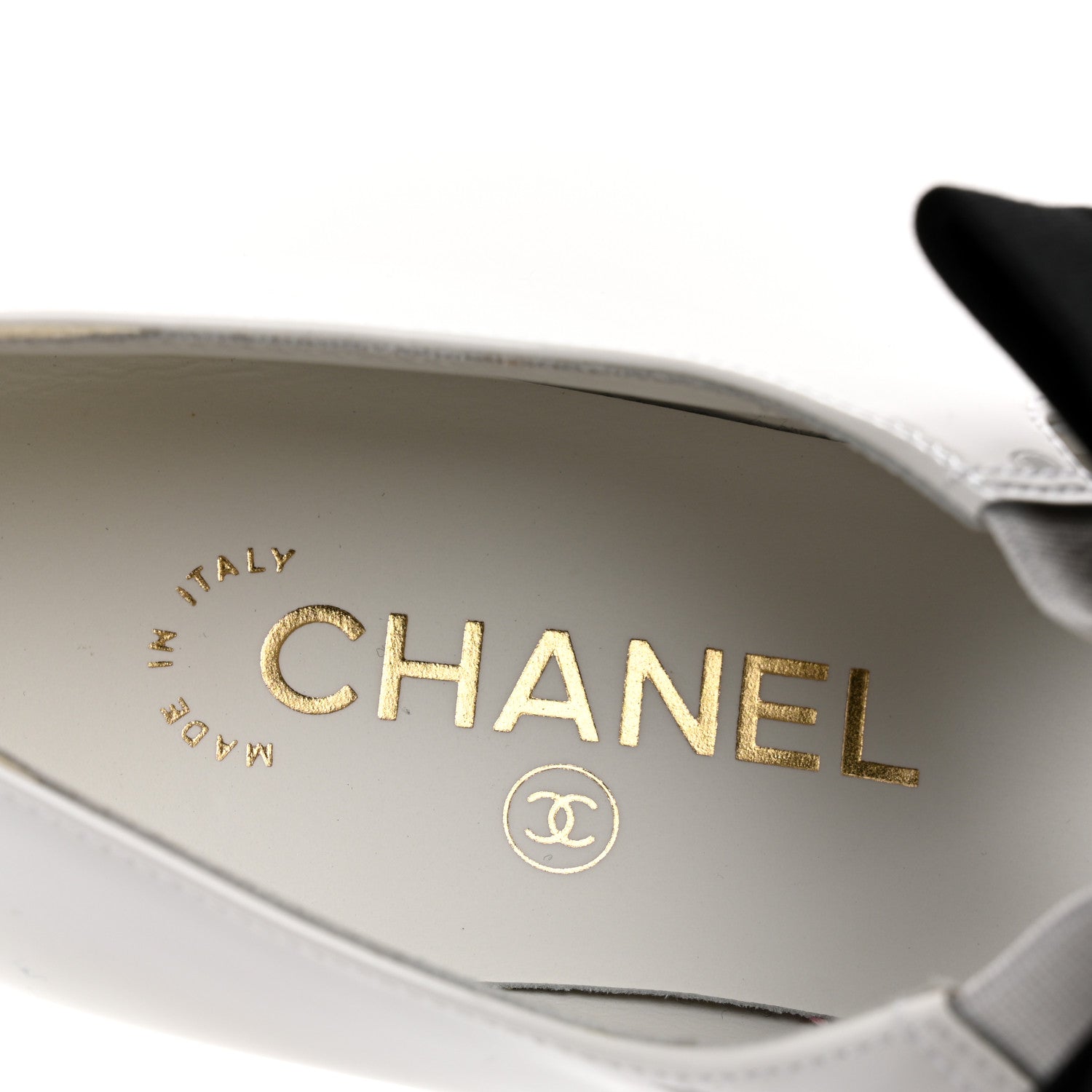 Chanel Patent Calfskin Grosgrain Bow Mary Jane Pumps 37 White Black 8 of 9