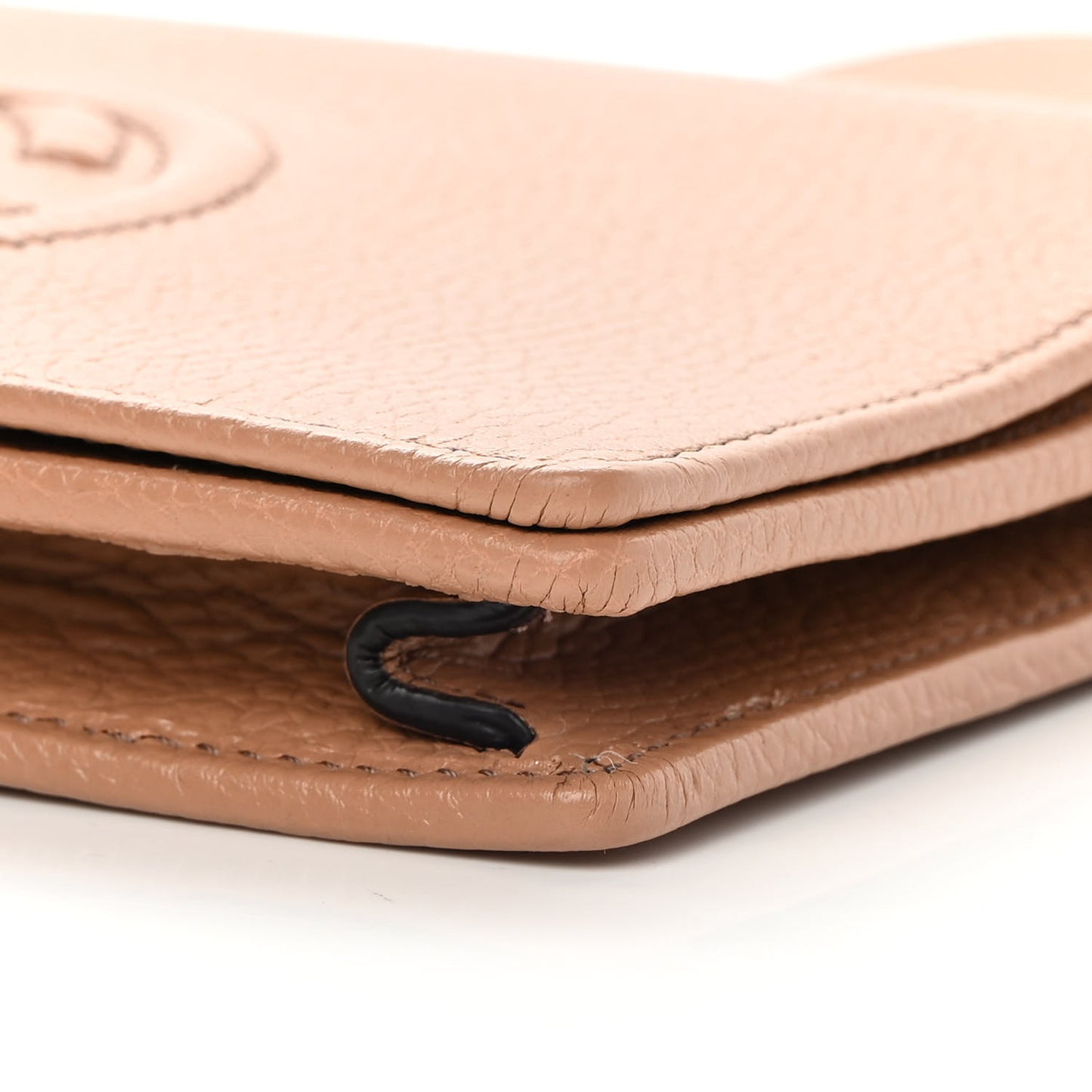 Pebbled Calfskin Soho Wallet on Chain Camelia