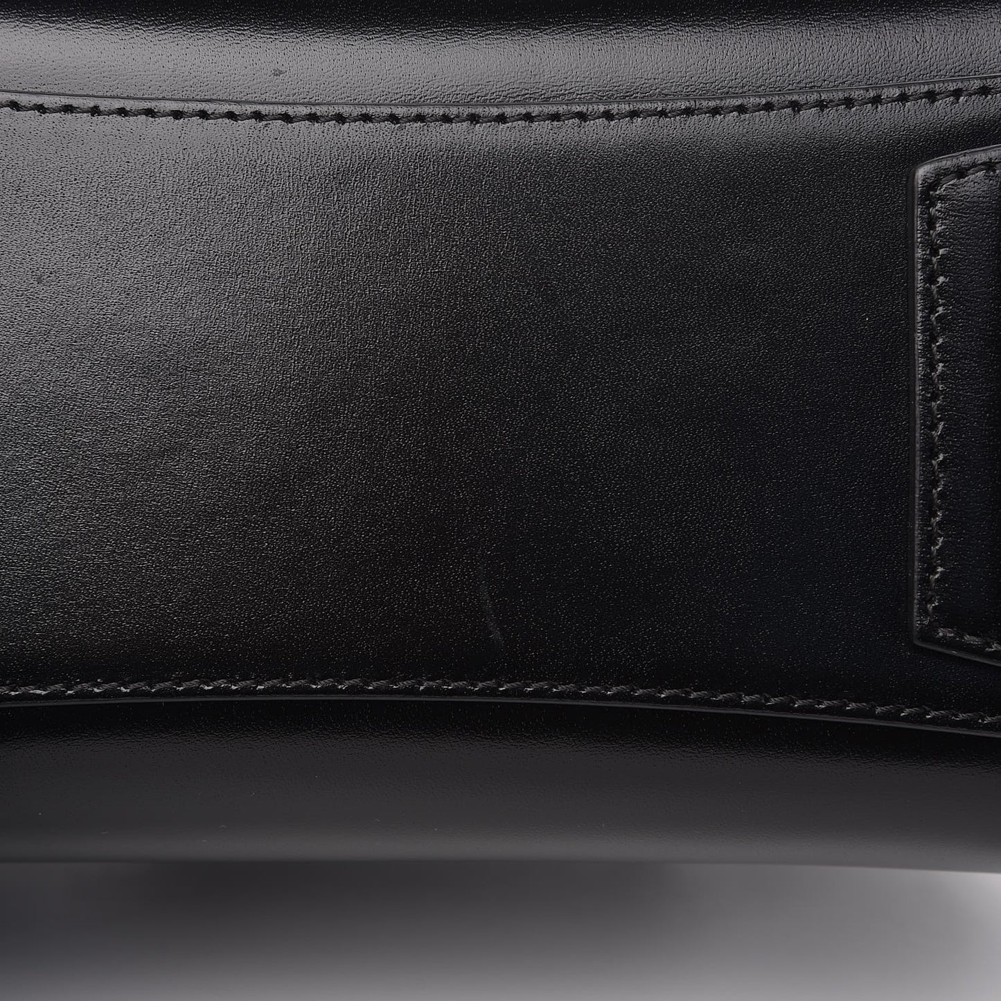 Shiny Lord Calfskin Mini Antigona Black
