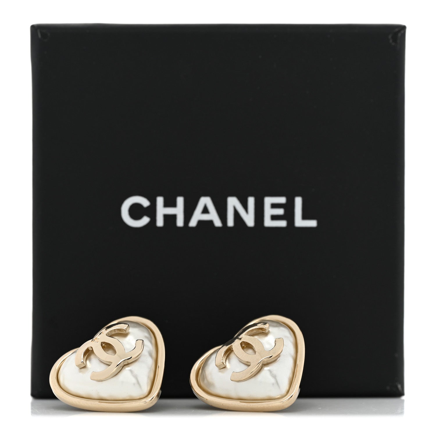Chanel Pearl CC Heart Earrings Gold 5 of 5