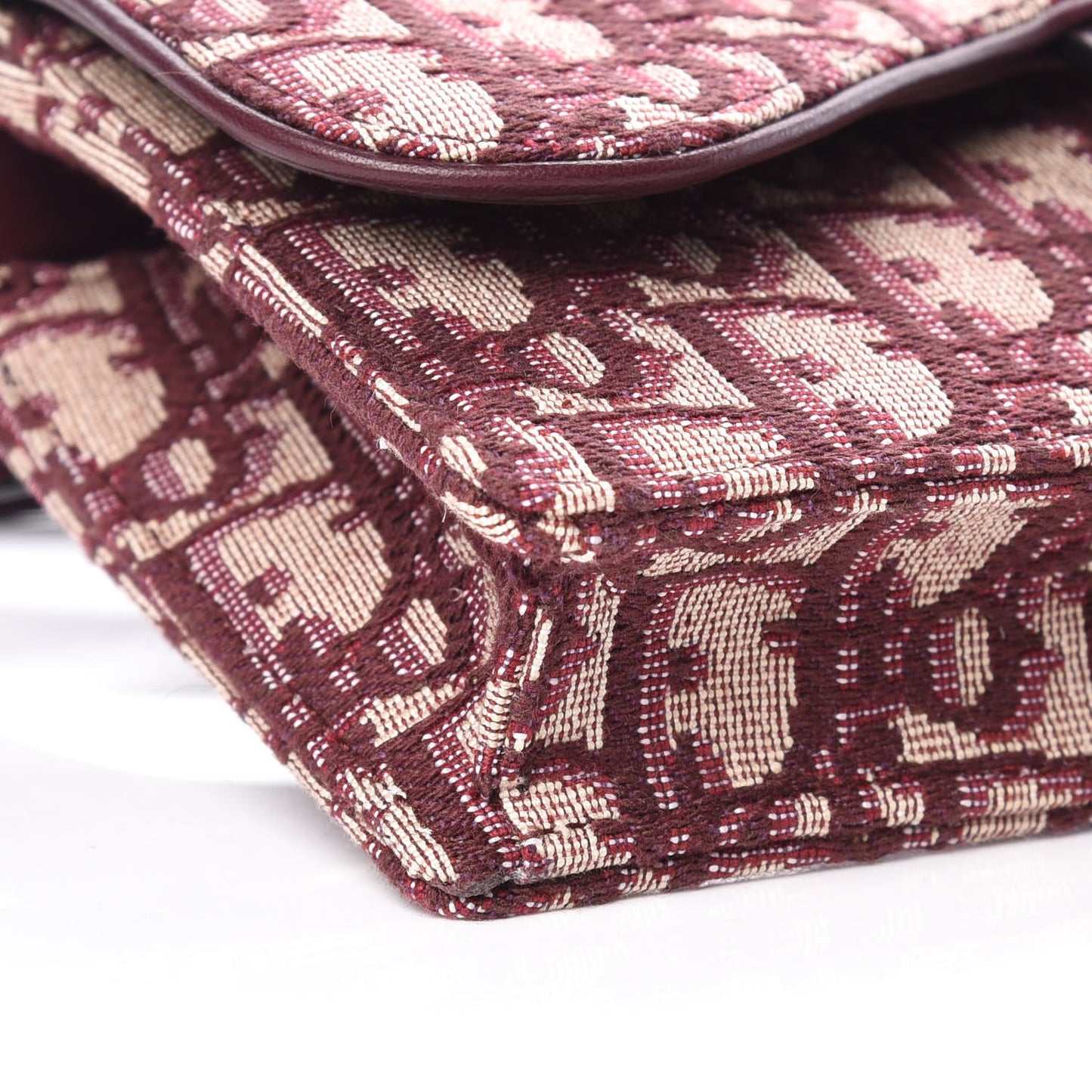 Oblique Saddle Belt Bag Bordeaux