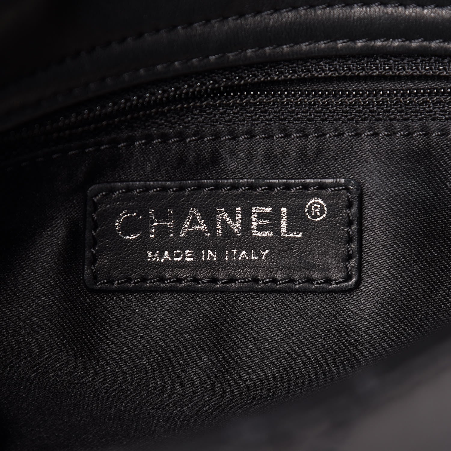 Chanel Lambskin Medium Ultimate Stitch Flap Black 7 of 13