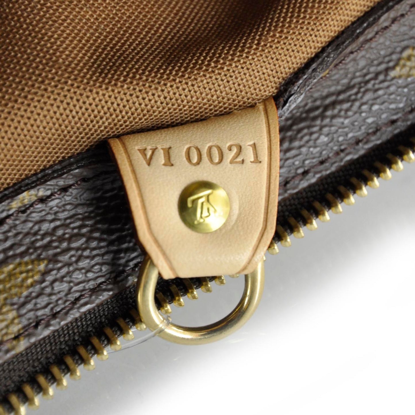 Monogram Cabas Piano