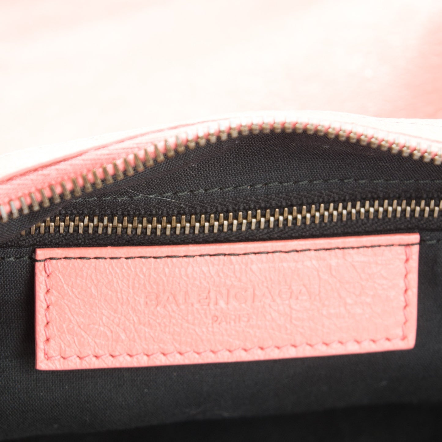 Agneau Classic Hardware Day Hobo Rose Azalee