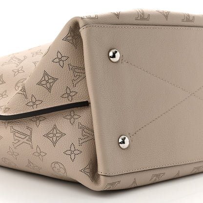 Louis Vuitton Mahina Carmel Hobo Galet 7 of 10