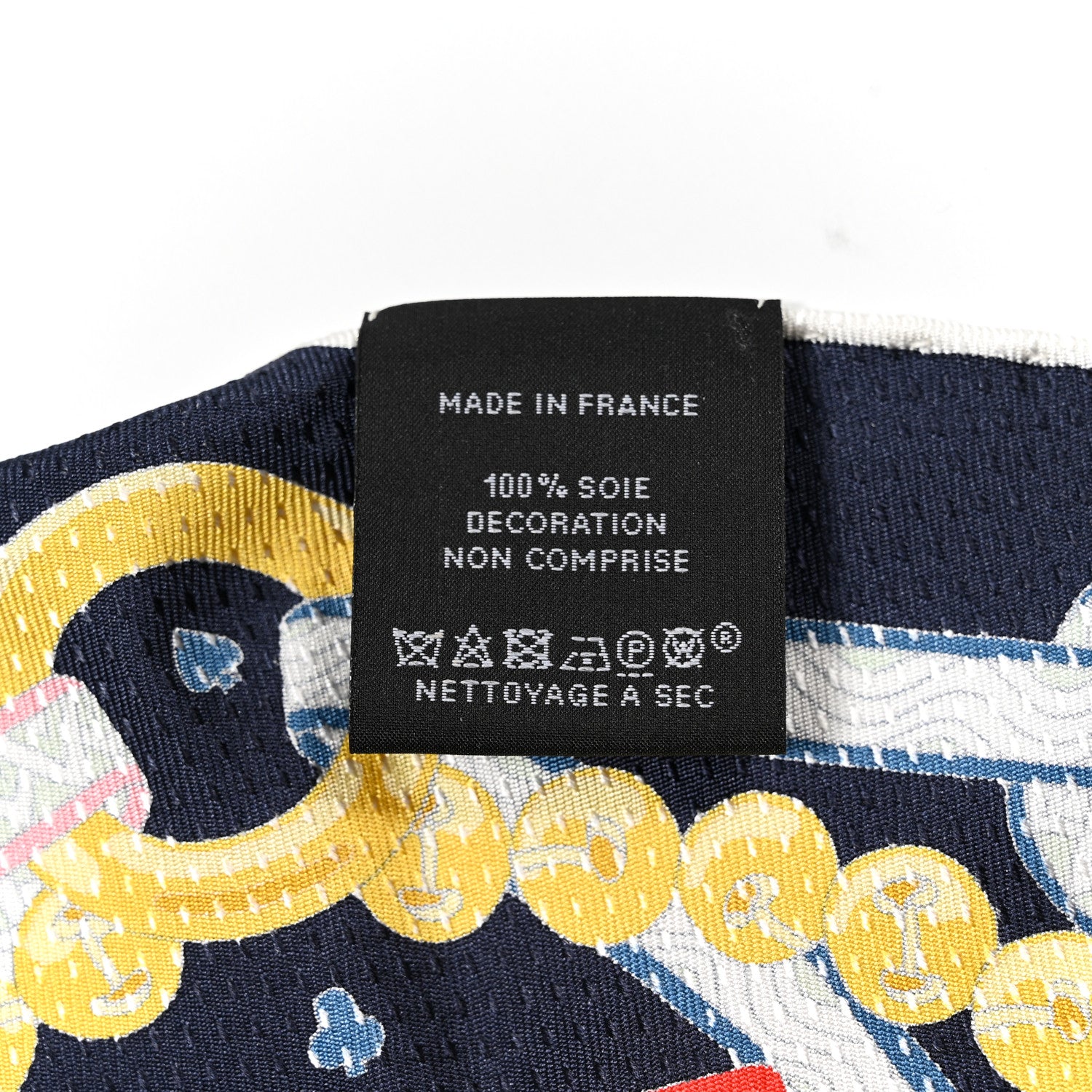 Hermes Silk Dame De Coeur Nano Losange Black Rouge Or 3 of 5