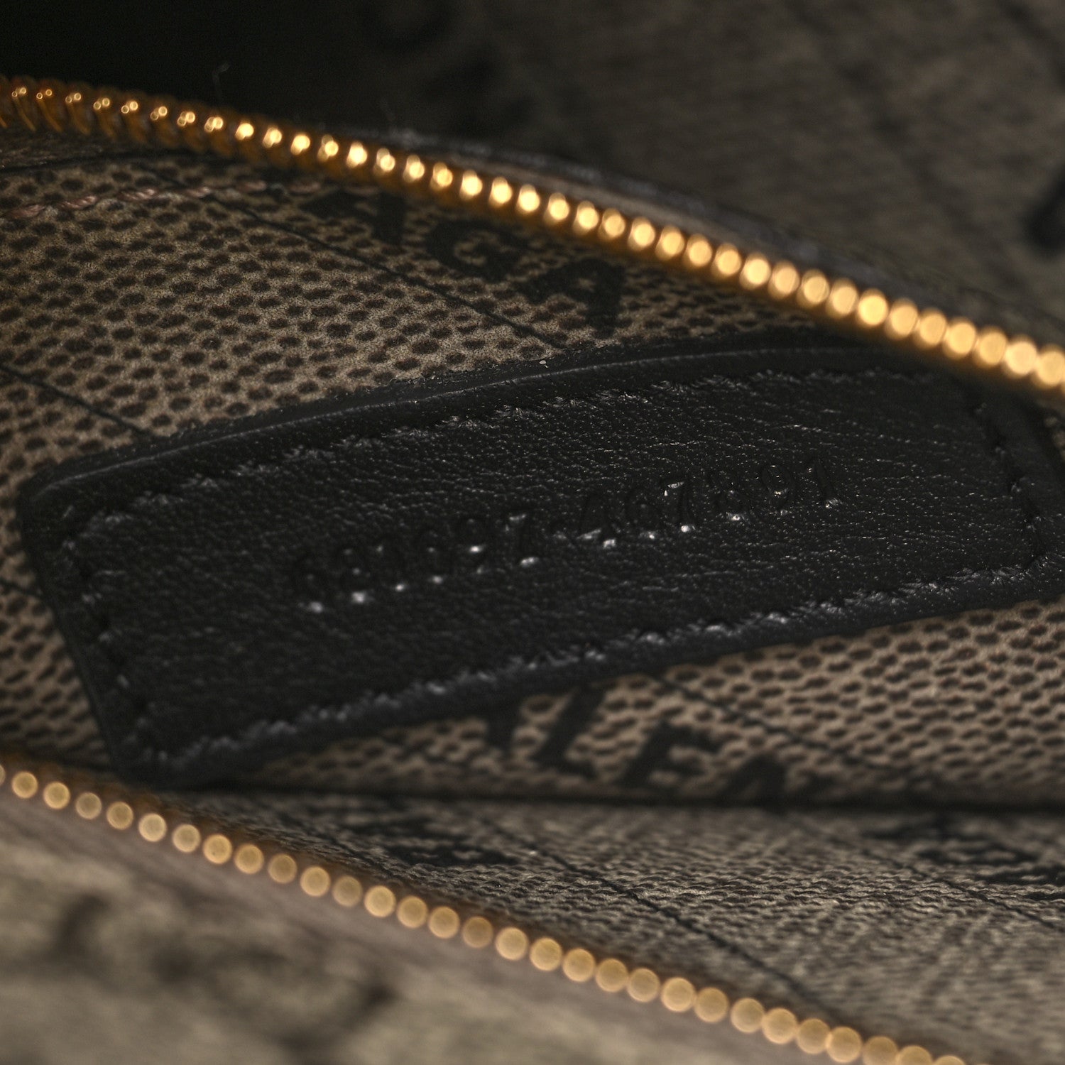 Balenciaga X GUCCI GG Supreme Monogram Small Hourglass Top Handle Bag Beige Ebony 7 of 10