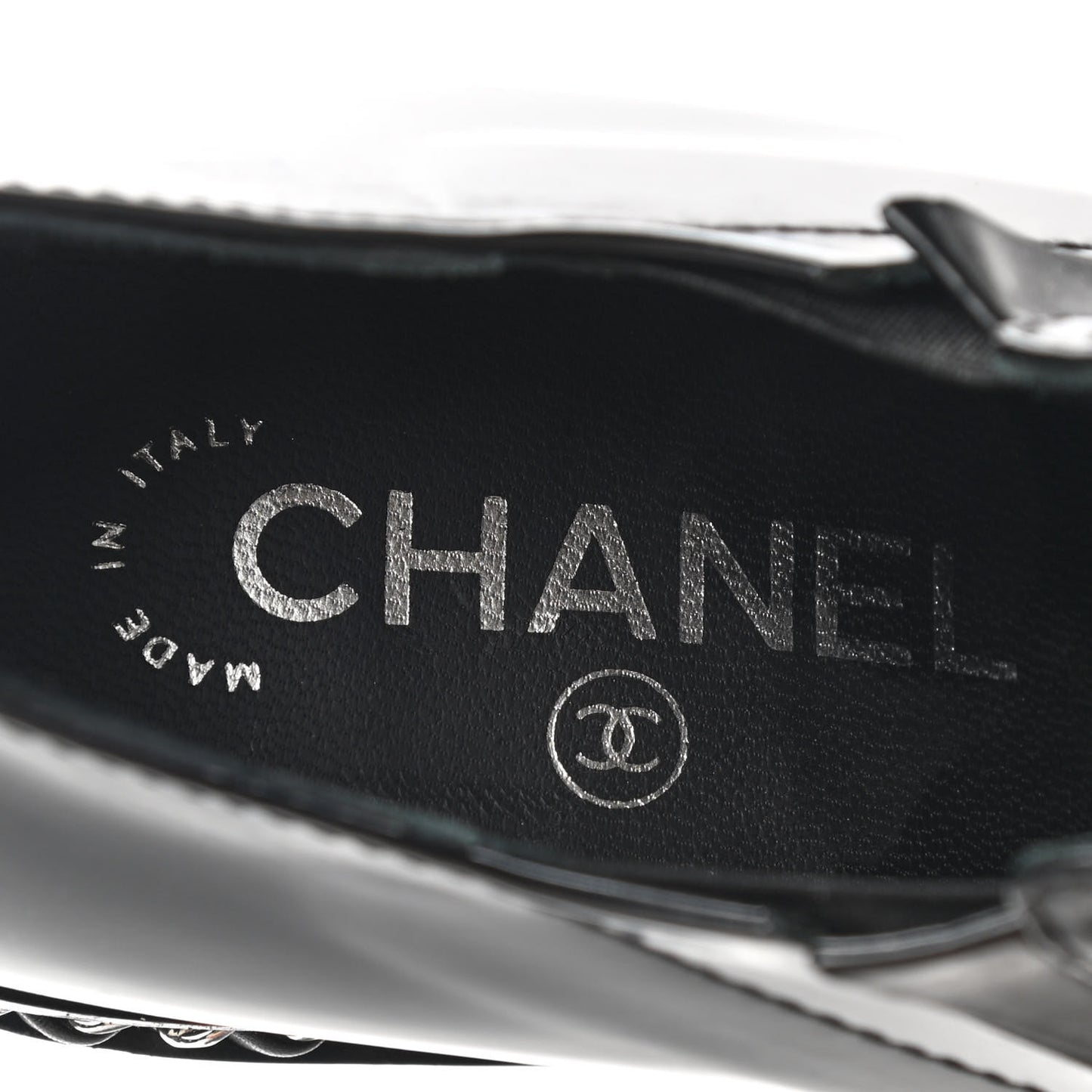 Patent Calfskin CC Chain Loafers Pumps 37.5 Black