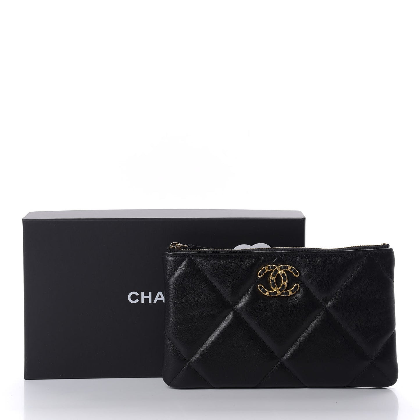 Shiny Goatskin Quilted 19 Cosmetic Case Black