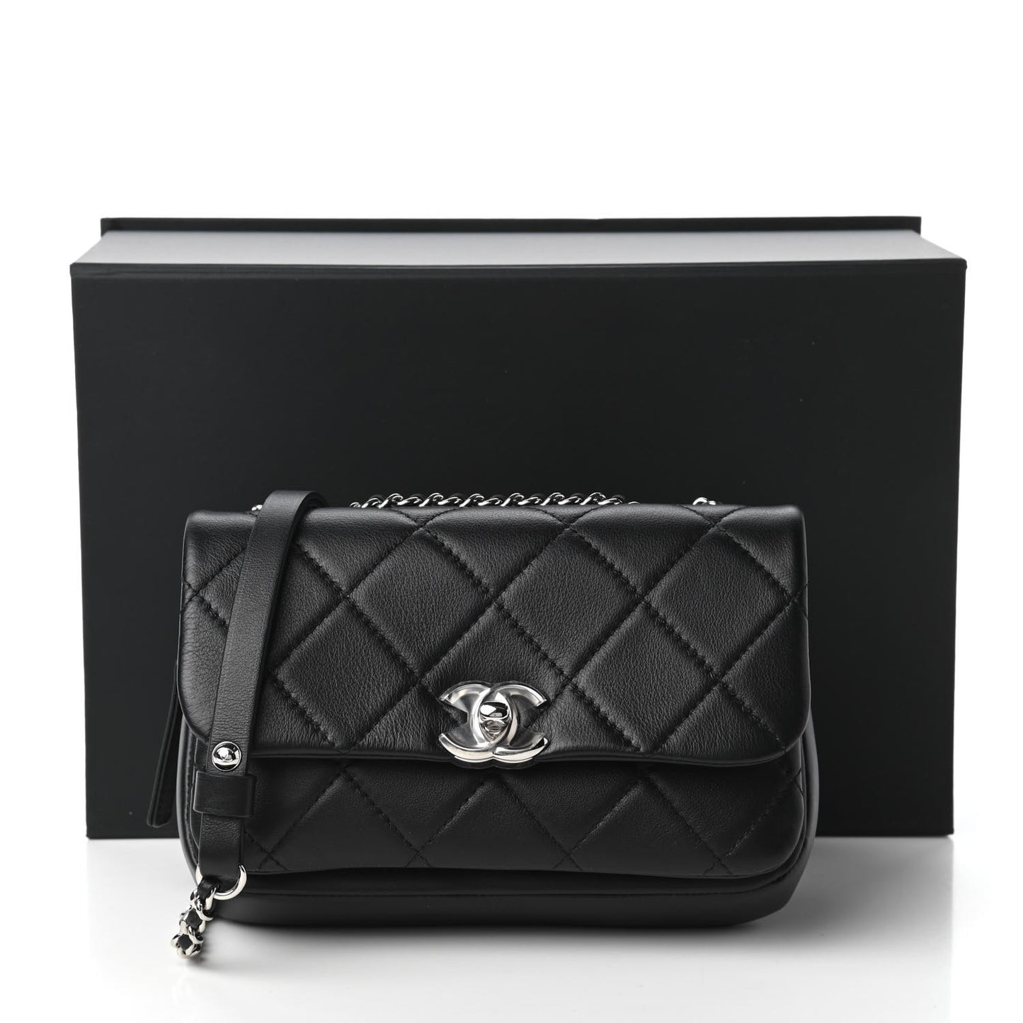 Lambskin Quilted CC Flap Black