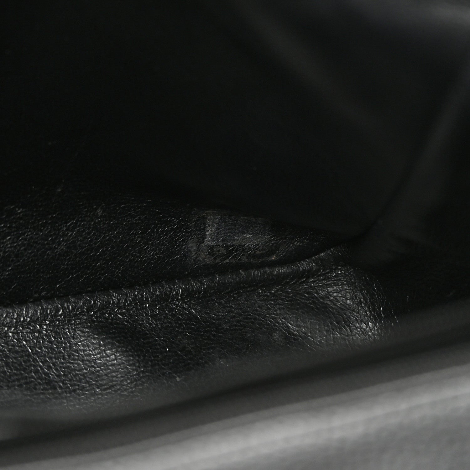 Chanel Caviar Quilted Jumbo Single Flap Black 7 of 14