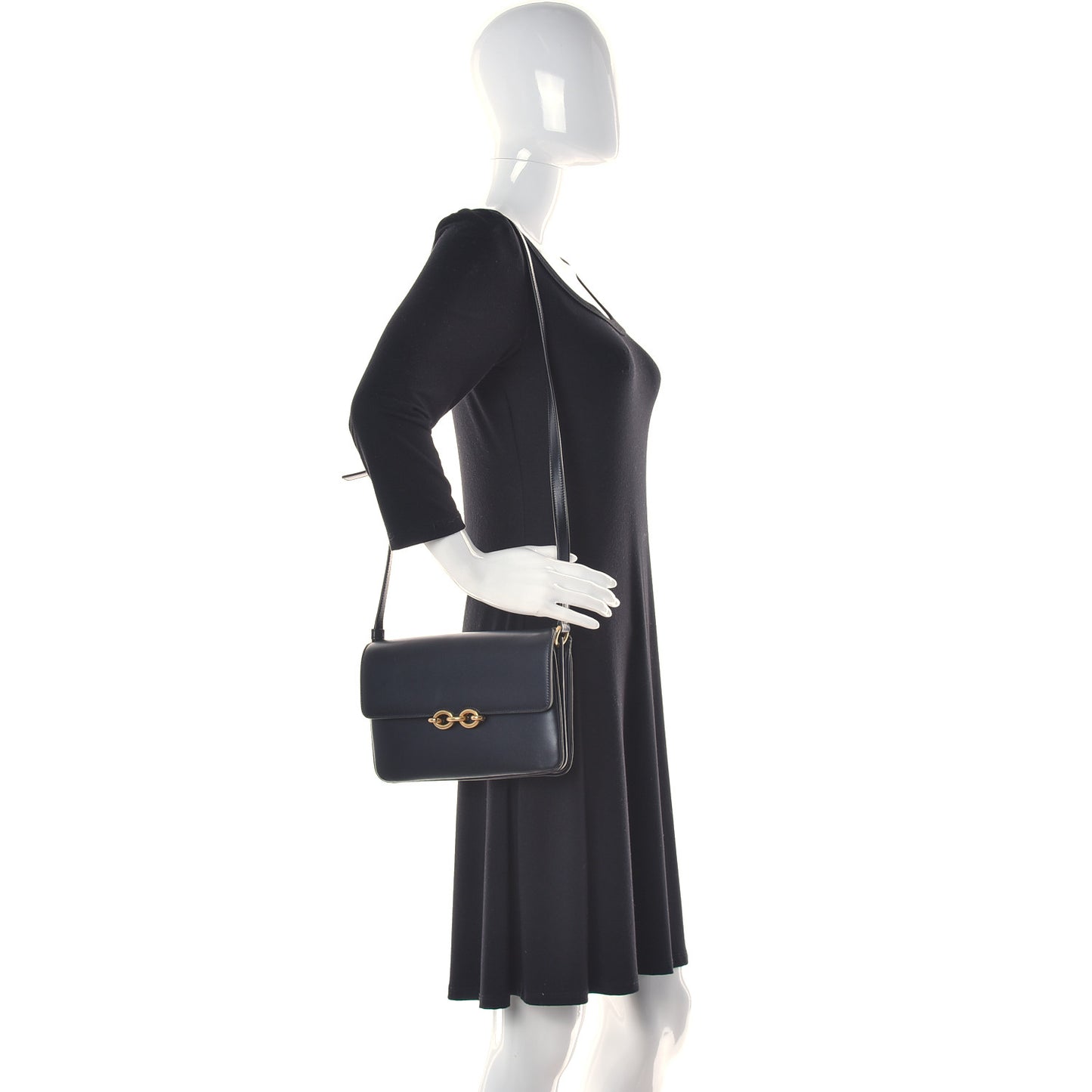Smooth Calfskin Le Maillon Satchel Black