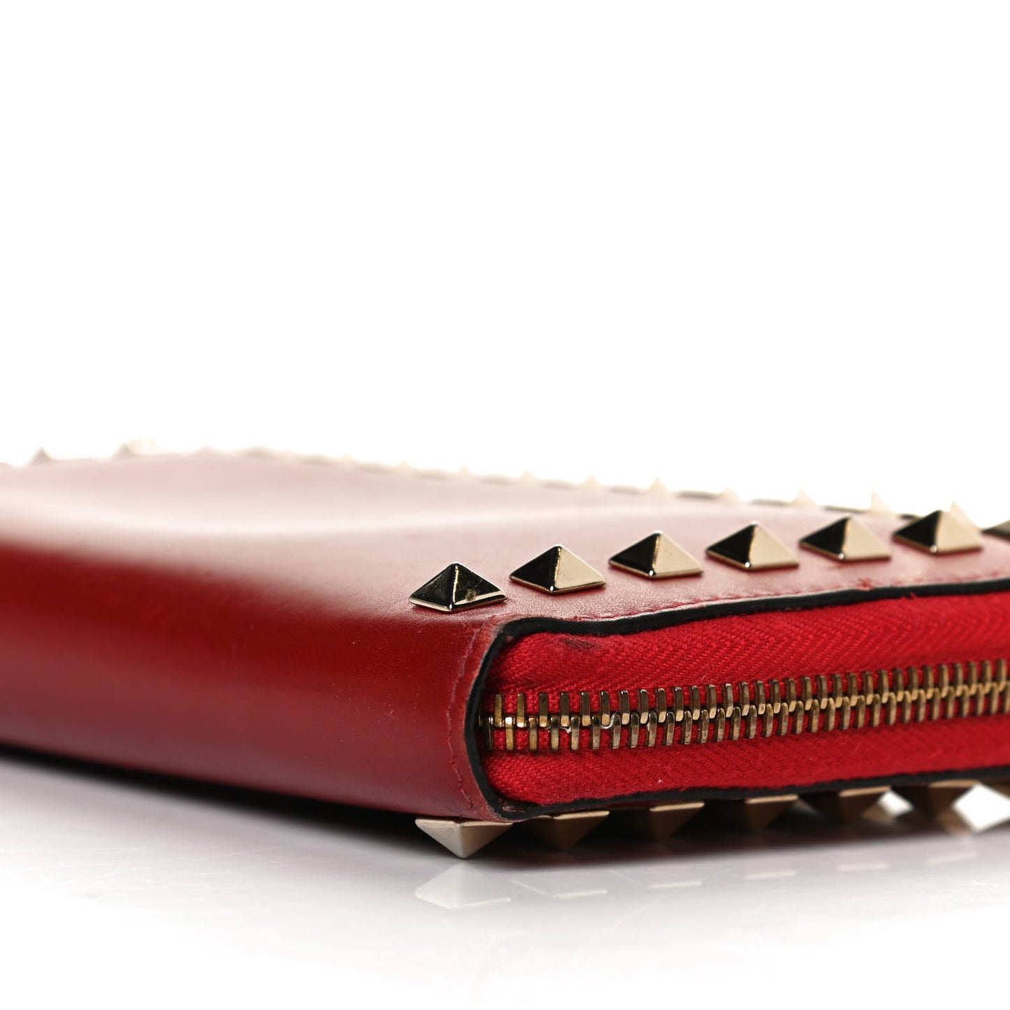 Calfskin Rockstud Zip Around Wallet Rosso Valentino