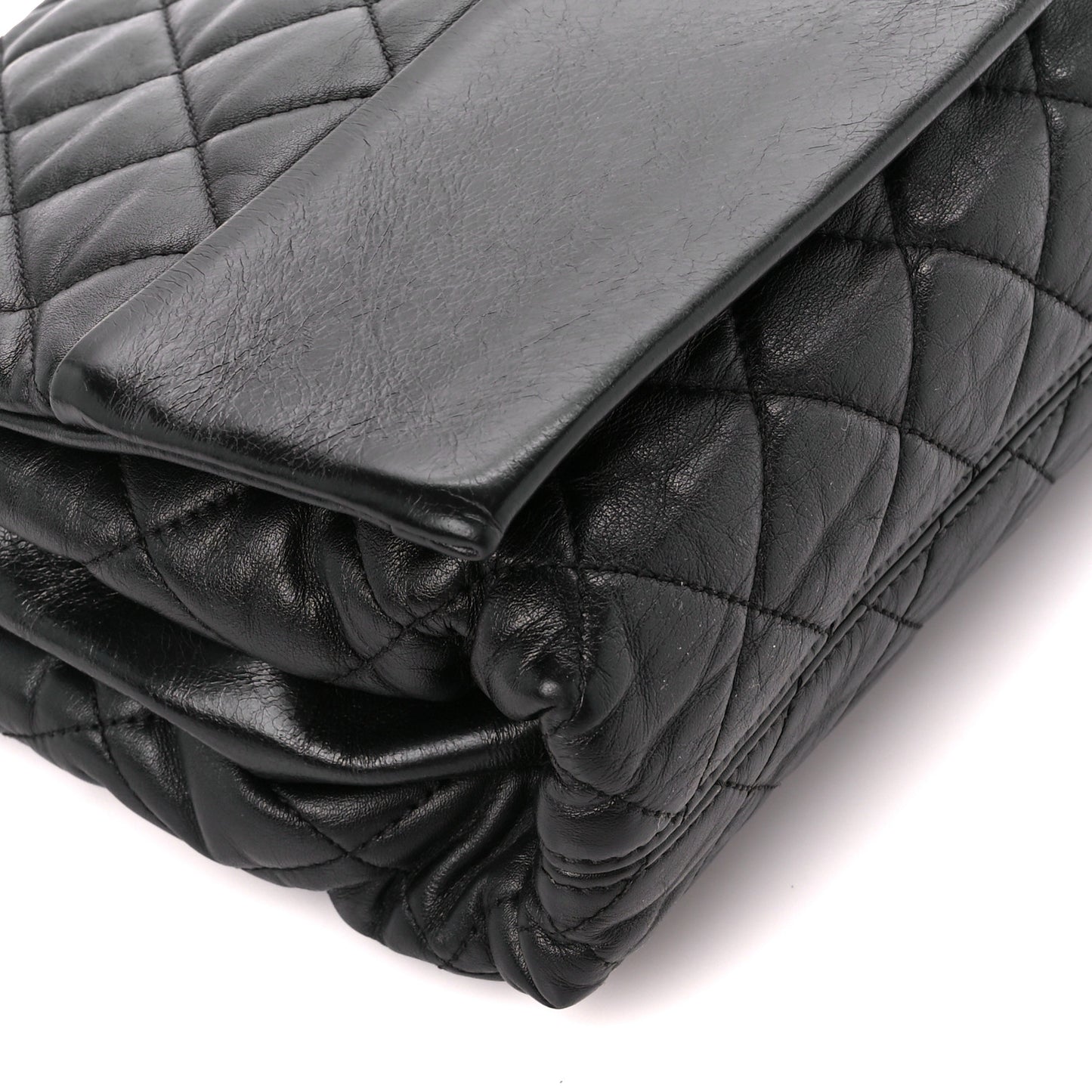 Calfskin Quilted Jumbo Soft Elegance Flap Black