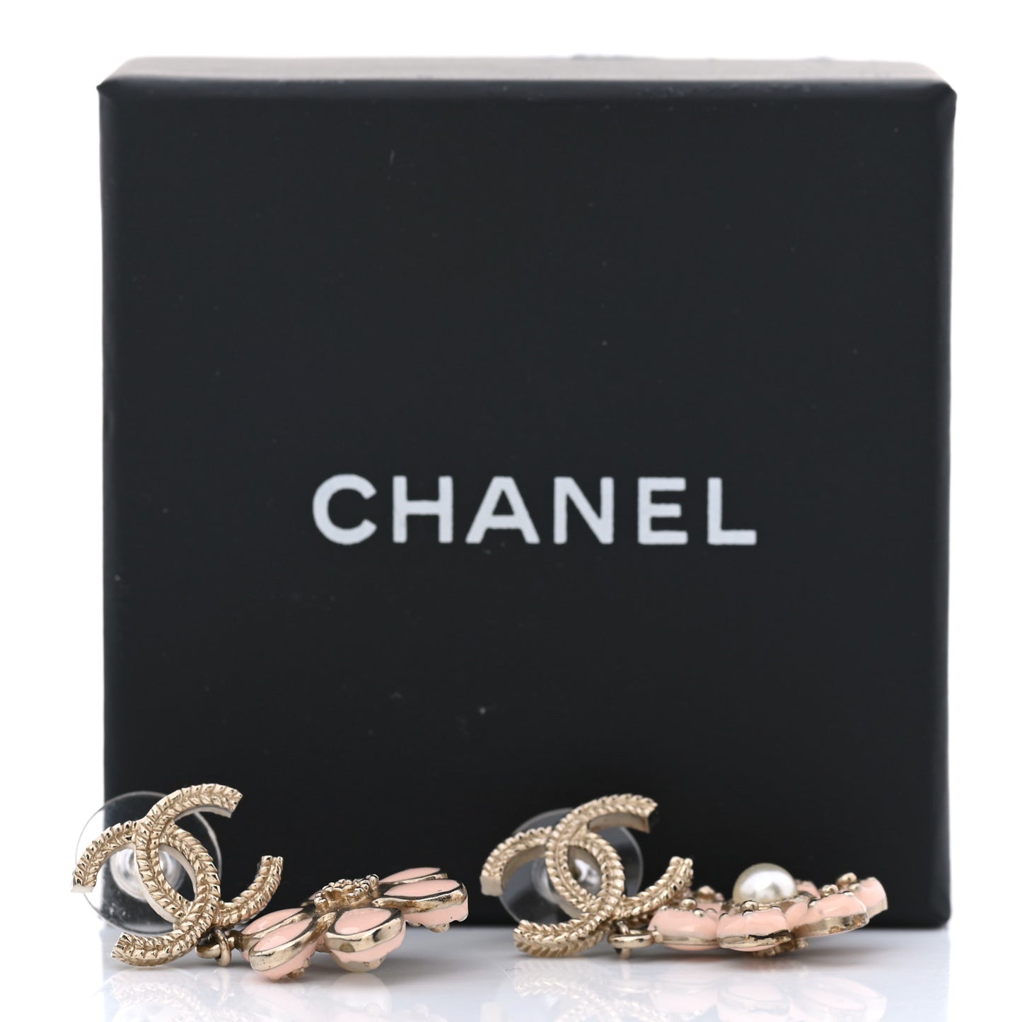 Enamel Pearl CC Flower Earrings Gold Pink