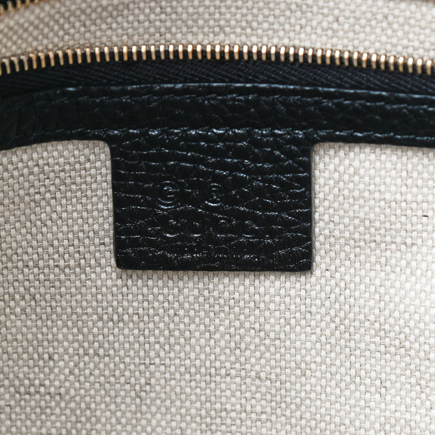 Pebbled Calfskin Large Soho Hobo Black