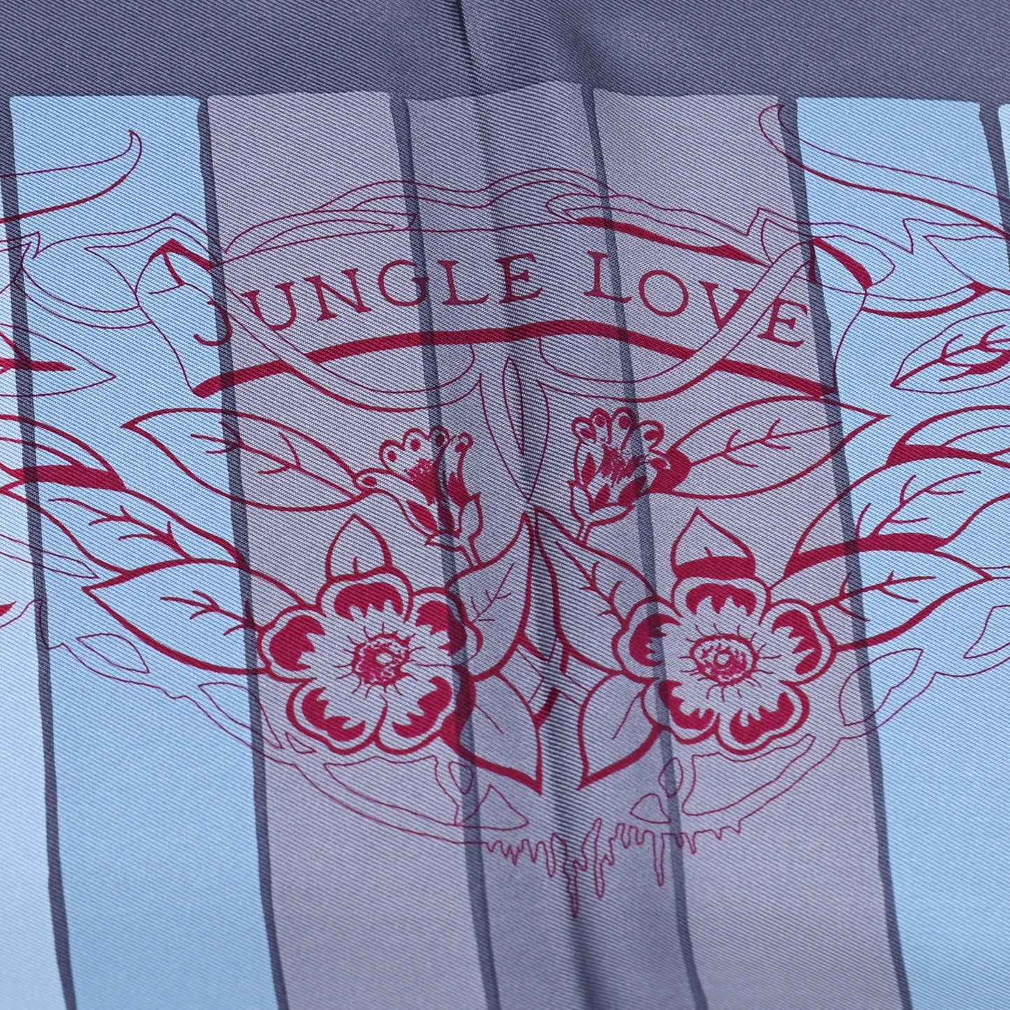 Silk Jungle Love Rainbow Scarf 90 Bleu Rose Gris