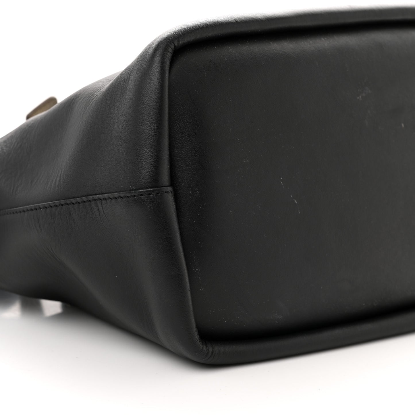 Smooth Calfskin Medium Baylee Tote Black