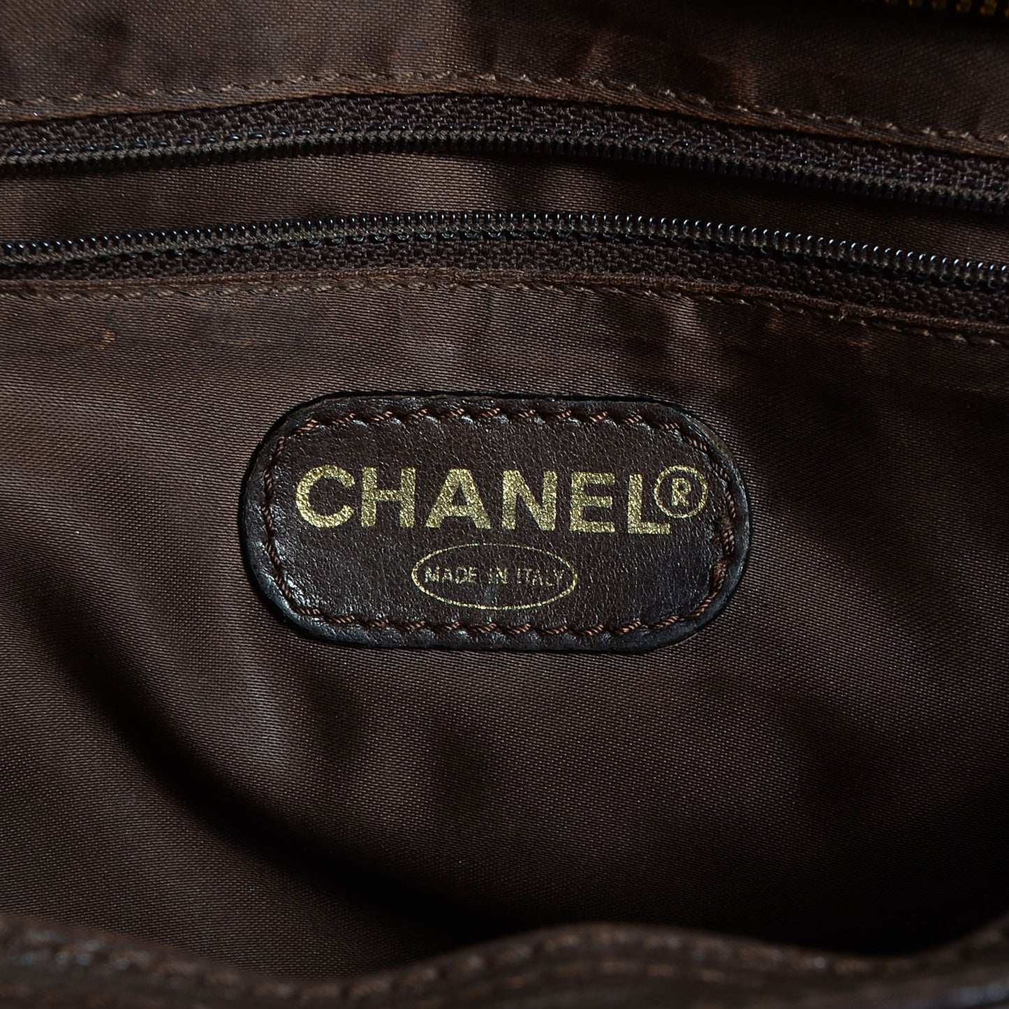Caviar Shoulder Bag Brown