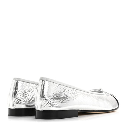 Chanel Laminated Crumpled Lambskin Grosgrain Cap Toe CC Ballerina Flats 39.5 Silver Black 5 of 12