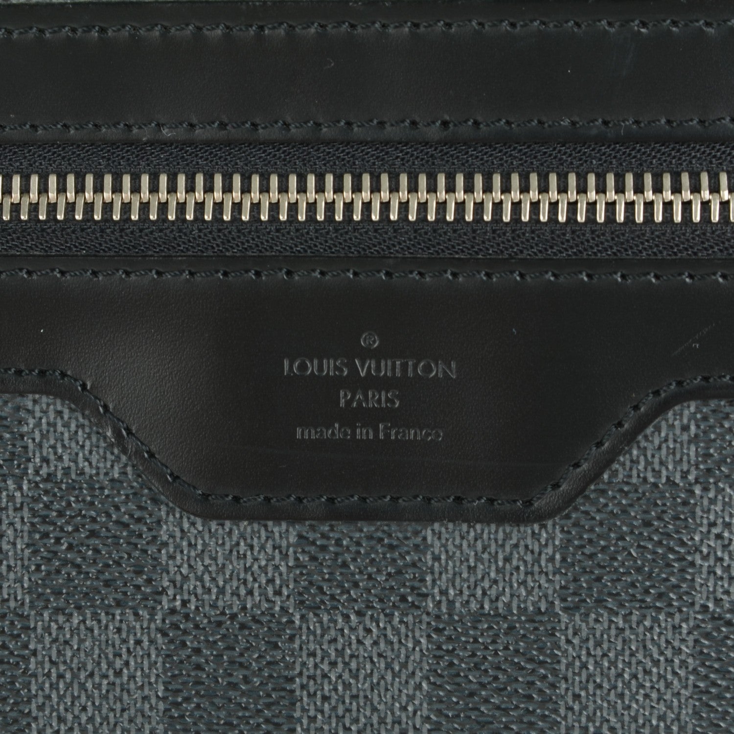 Louis Vuitton Damier Graphite Daniel GM 6 of 7