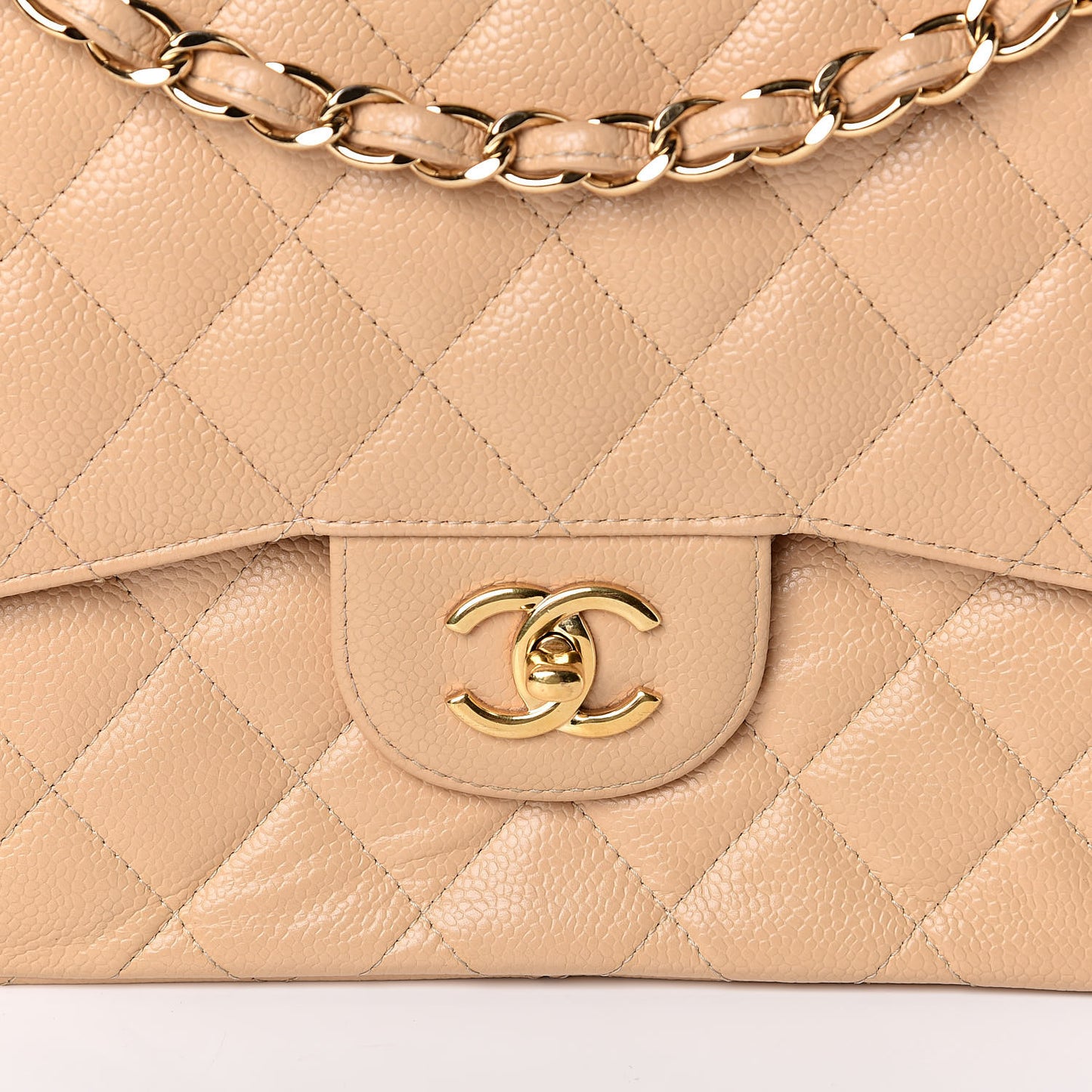 Caviar Quilted Jumbo Double Flap Beige Clair