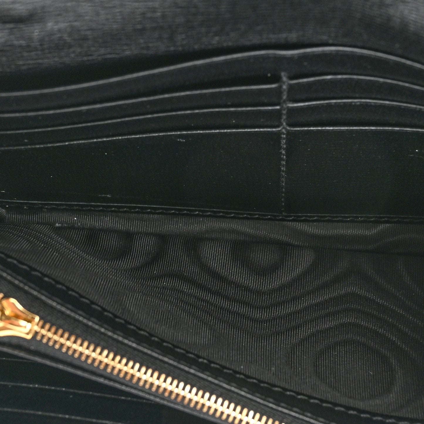 Azalea Calfskin GG Monogram Bi-Color Debossed Jackie 1961 Chain Wallet Mystic White Black