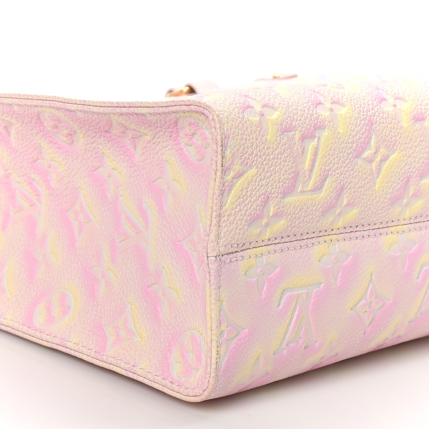 Louis Vuitton Empreinte Monogram Summer Stardust Onthego PM Pink 8 of 9