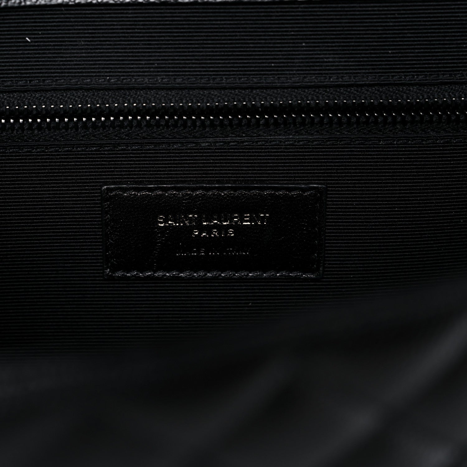 Saint Laurent Grain De Poudre Textured Mixed Matelasse Large Triquilt Monogram Monochrome Satchel Black 5 of 10