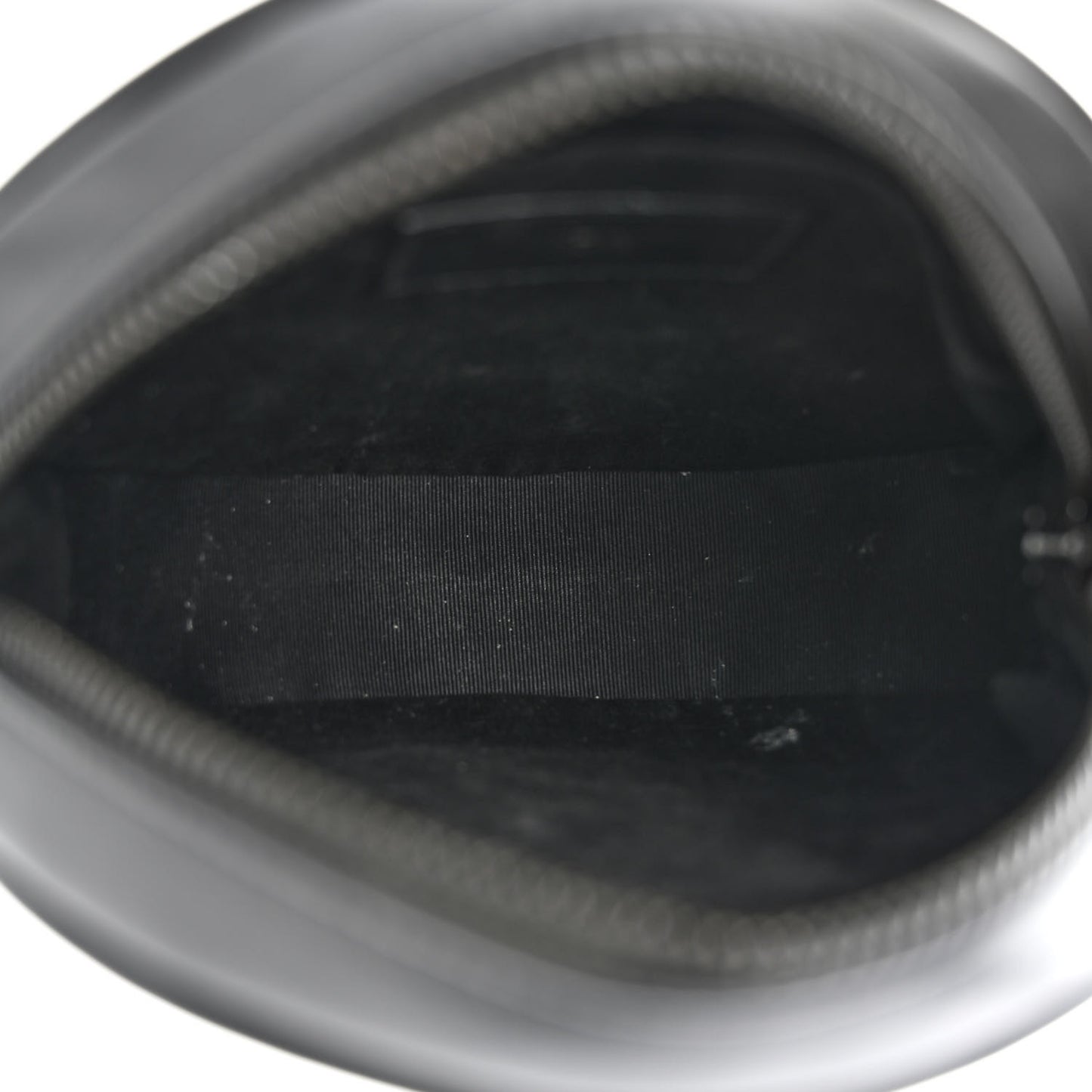 Calfskin Matelasse Chevron Round Vinyle Camera Bag Black