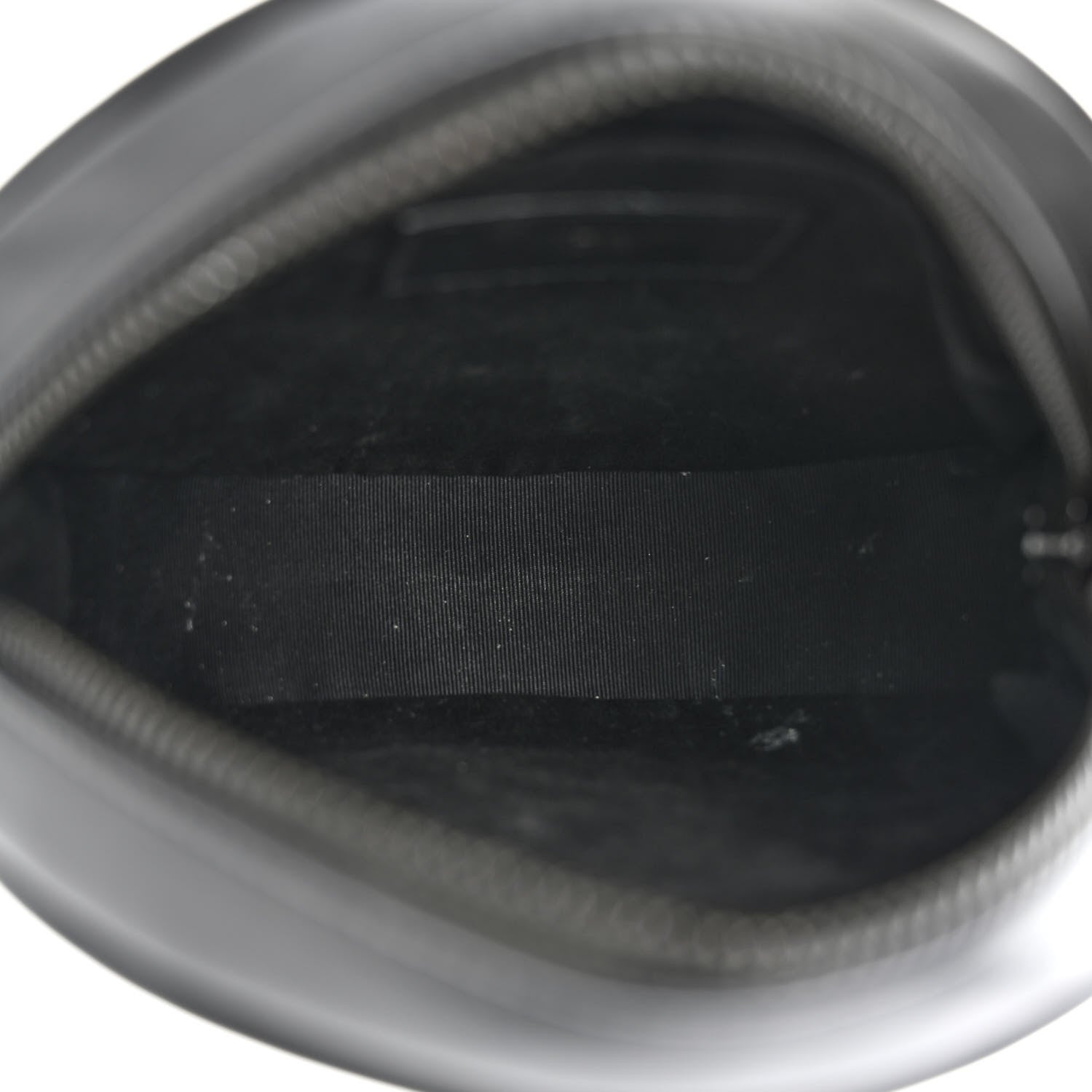Saint Laurent Calfskin Matelasse Chevron Round Vinyle Camera Bag Black 5 of 10