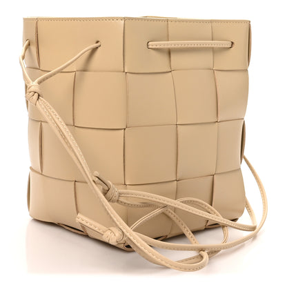 Bottega Veneta Nappa Maxi Intrecciato Small Cassette Bucket Bag Porridge 3 of 9