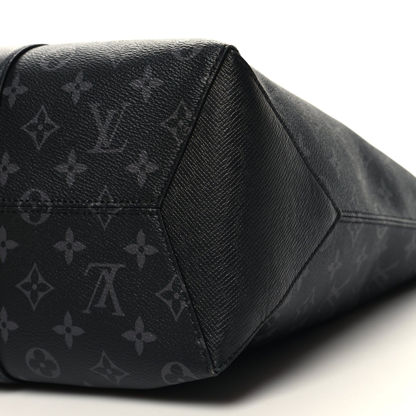 Monogram Eclipse Taigaramma Weekend Tote NM