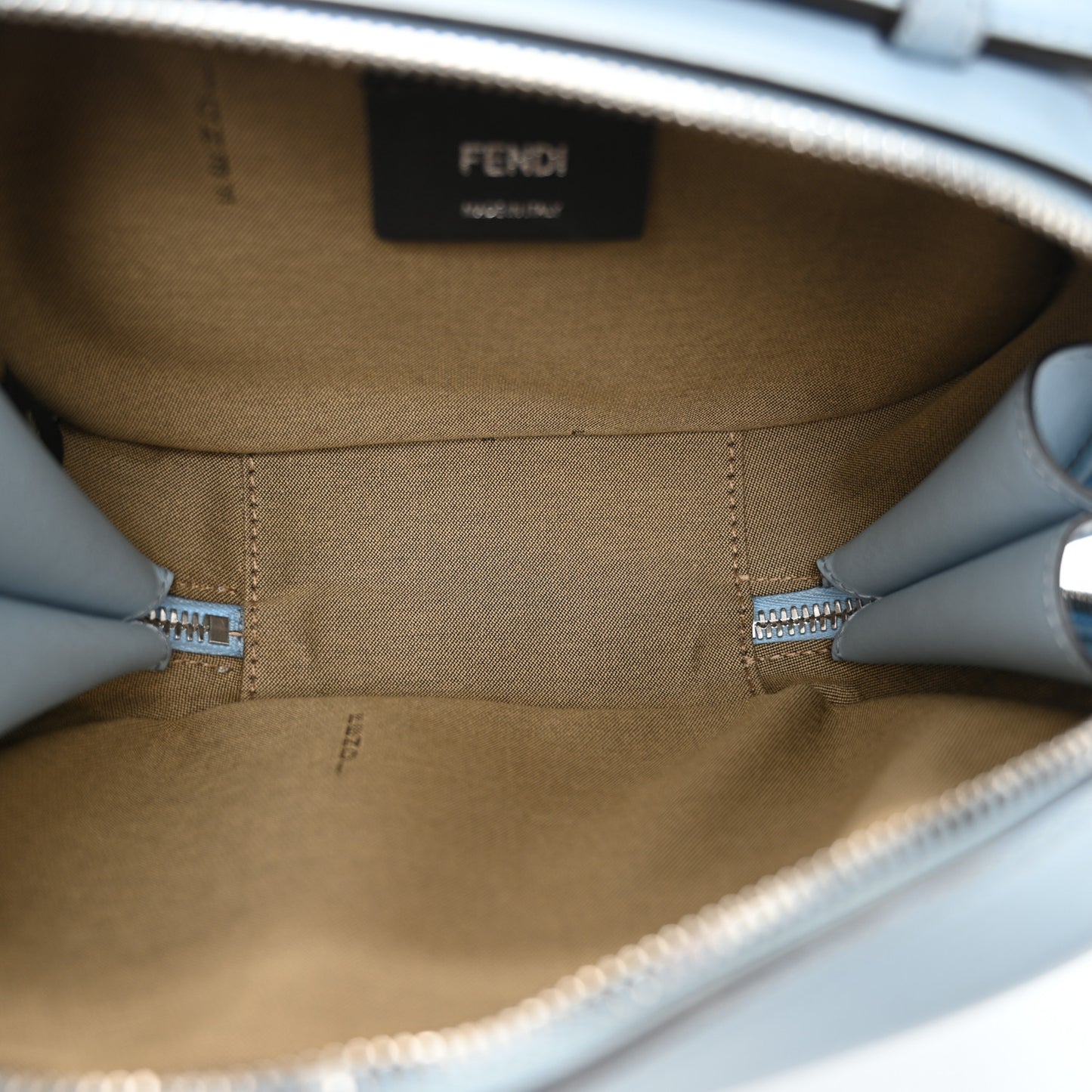 Vitello Grace Camoscio O'Lock Mini Camera Case Azzurro Baby