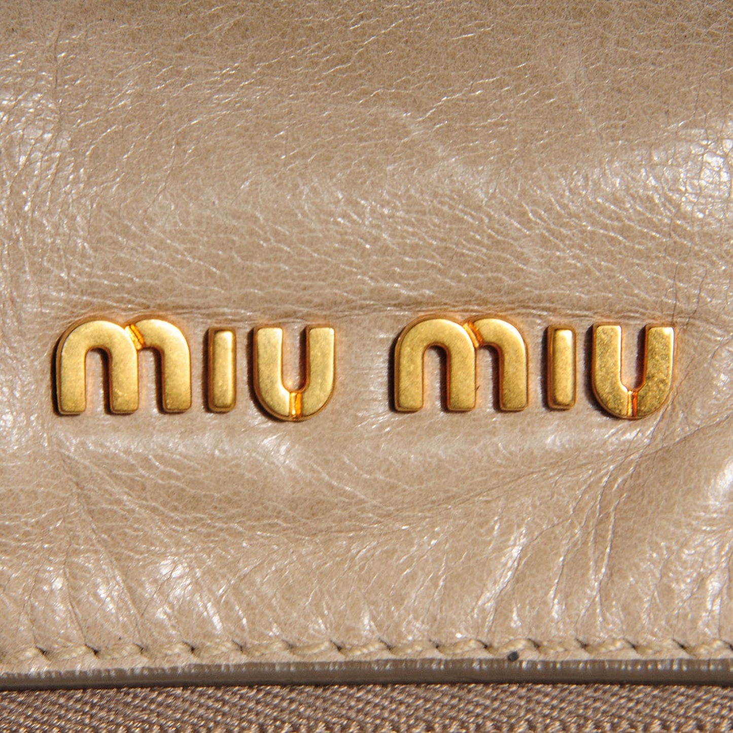 Vitello Lux Medium Bow Bag Pomice