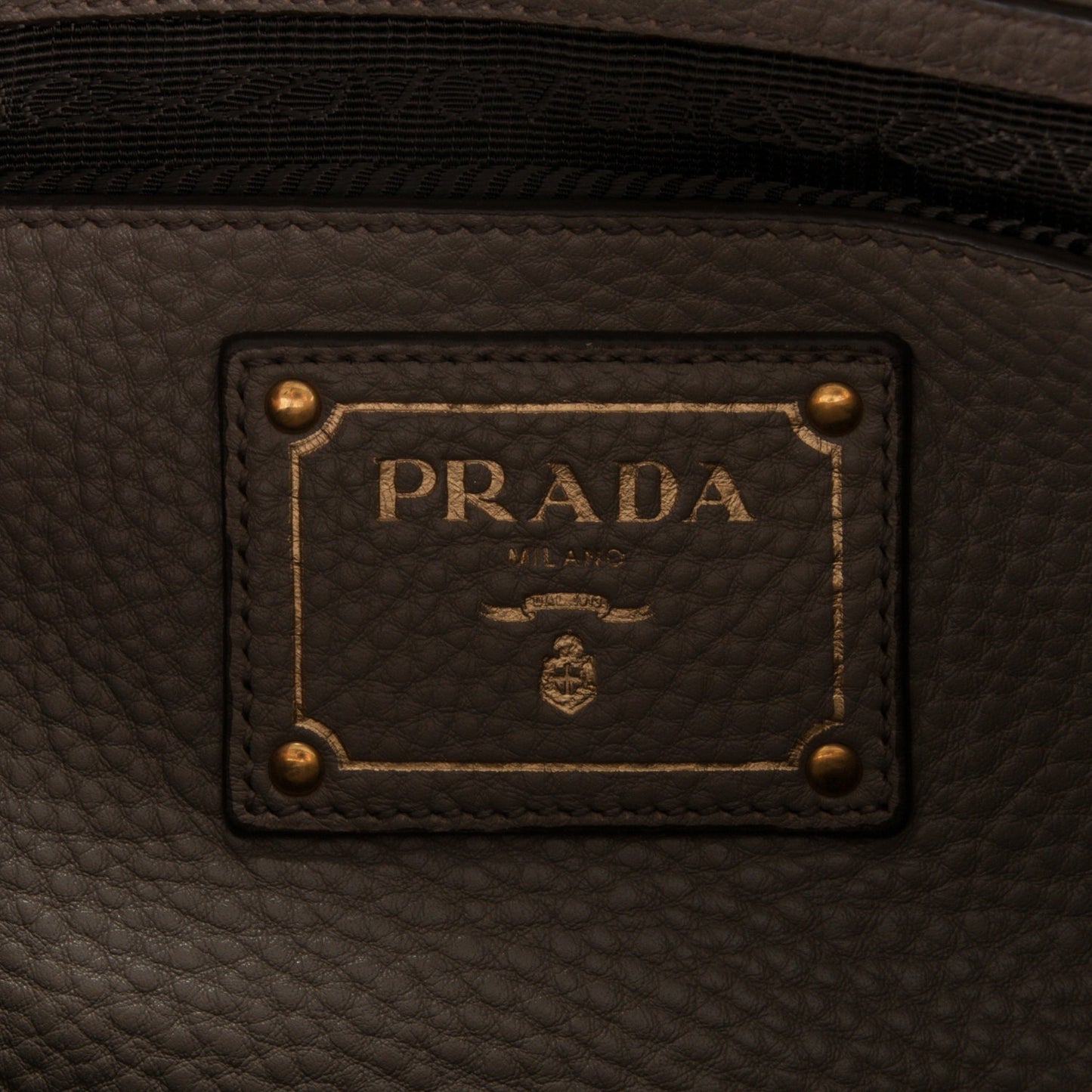 Vitello Daino Shopping Satchel Argilla