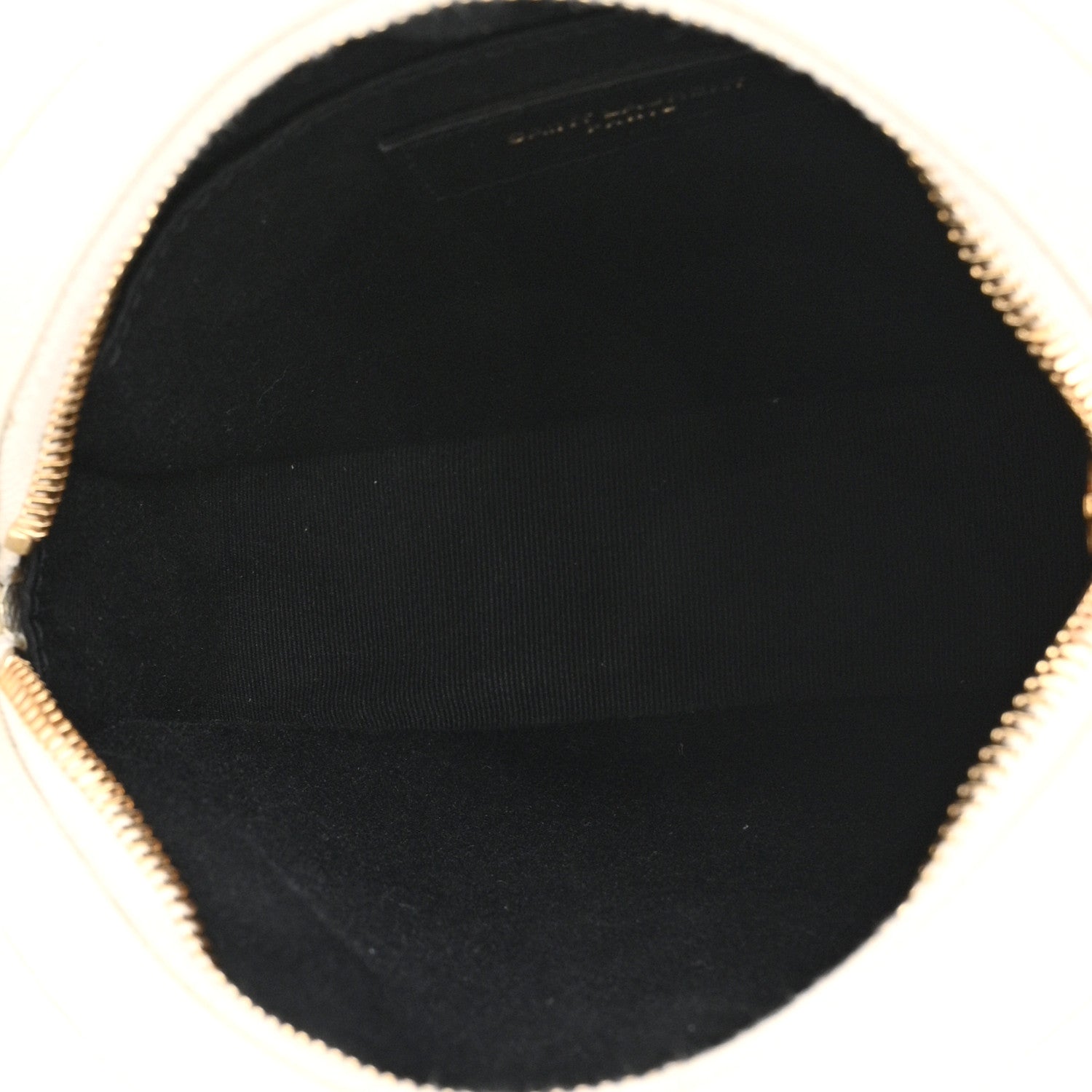 Saint Laurent Grain De Poudre Matelasse Chevron Quilted Round Vinyle Camera Bag Crema Soft 5 of 11